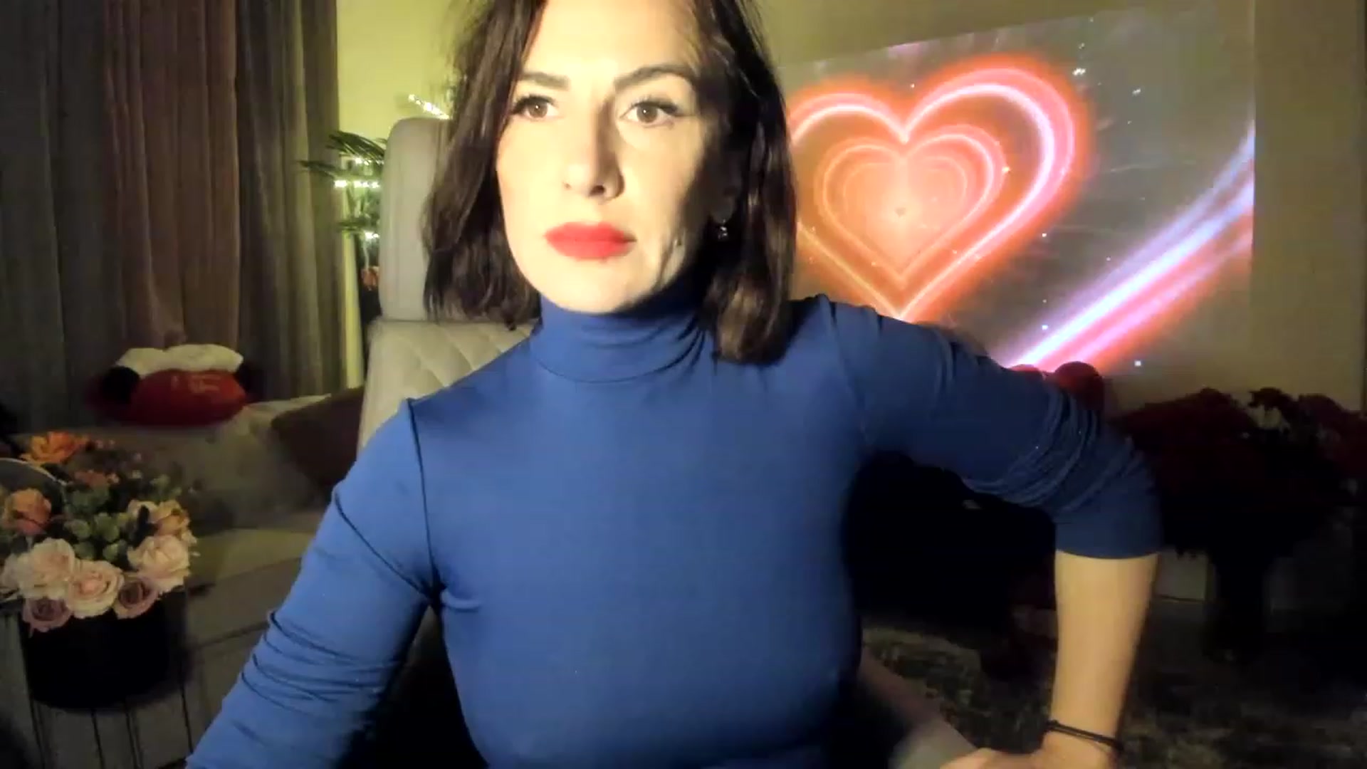 Gallery image thumbnail from Aarte_miss's myfreecams stream on, 02/28/2023, 01:15 image 6 of 20
