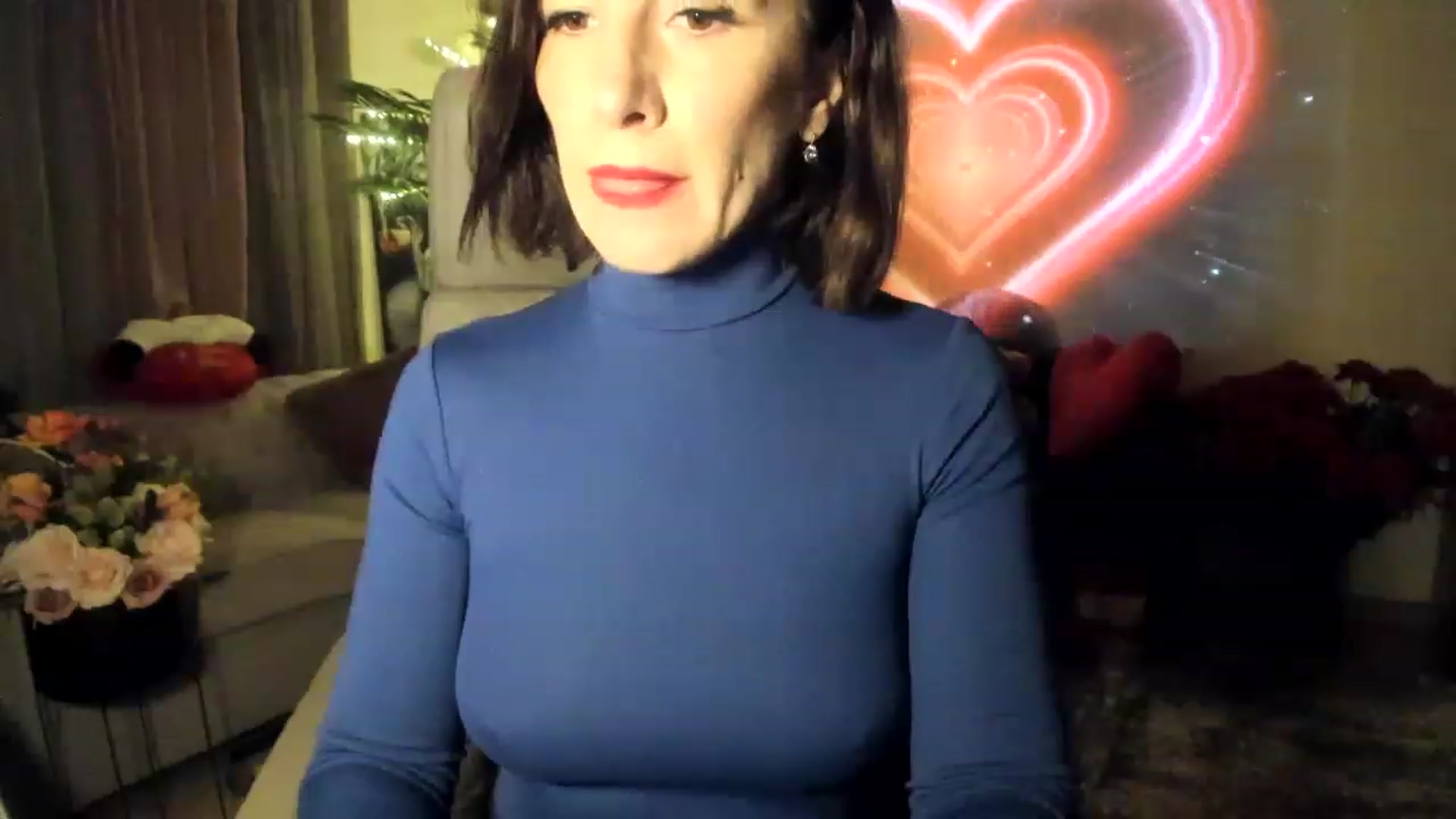 Gallery image thumbnail from Aarte_miss's myfreecams stream on, 02/28/2023, 01:27 image 8 of 20