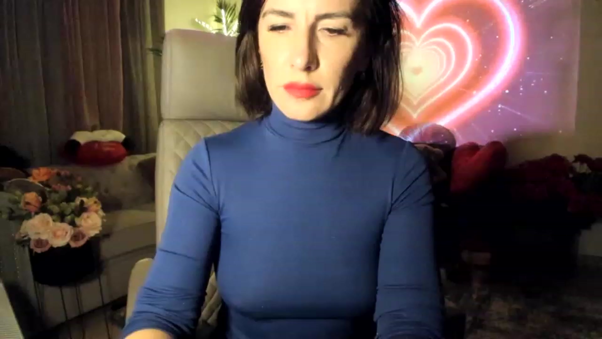 Gallery image thumbnail from Aarte_miss's myfreecams stream on, 02/28/2023, 04:01 image 1 of 20