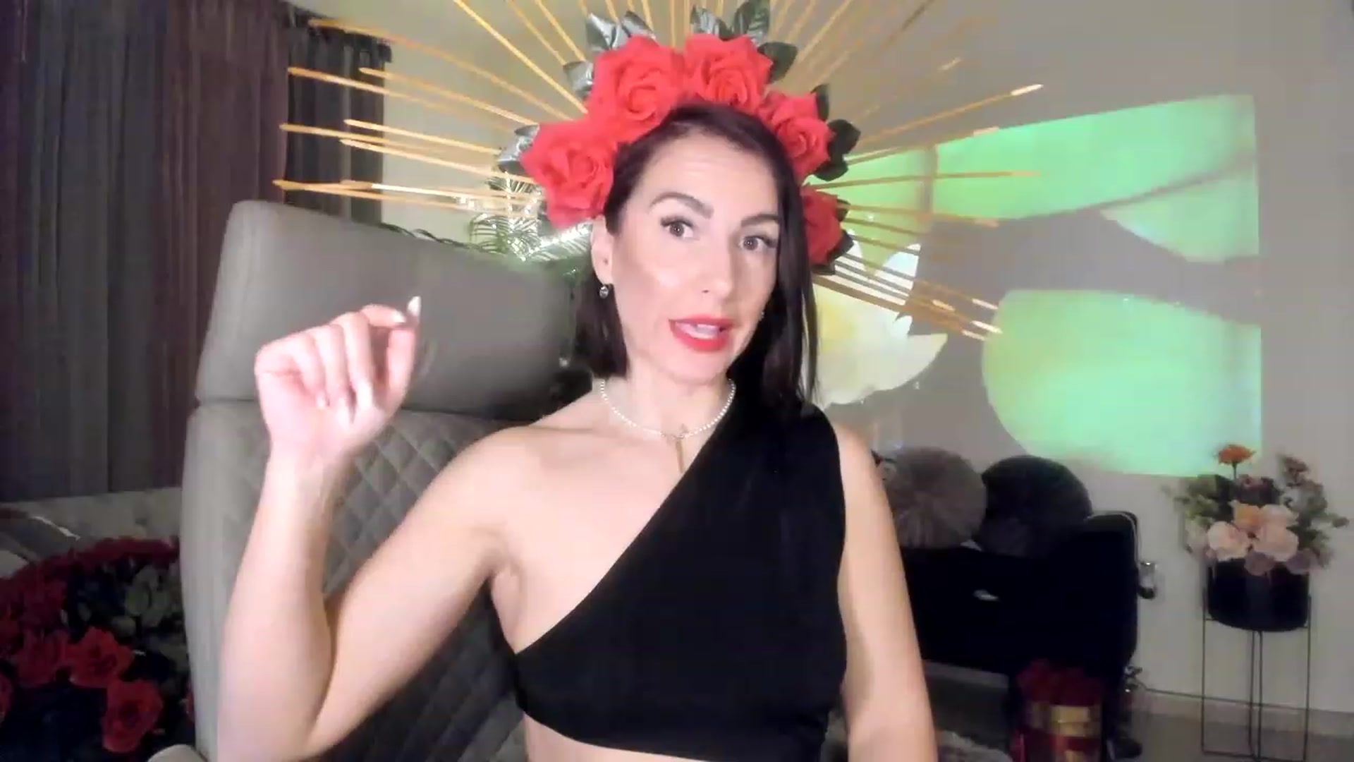 Gallery image thumbnail from Aarte_miss's myfreecams stream on, 03/02/2023, 24:26 image 17 of 20
