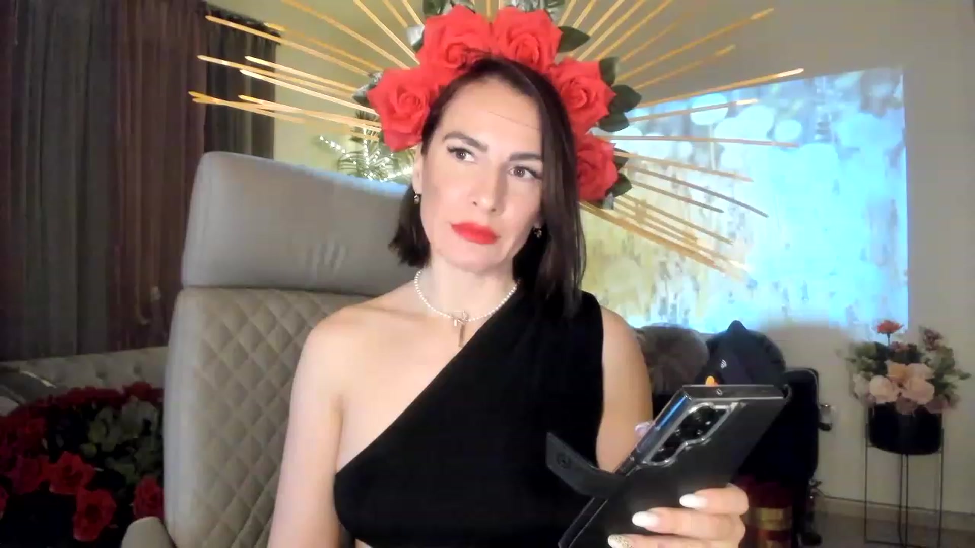 Gallery image thumbnail from Aarte_miss's myfreecams stream on, 03/02/2023, 24:26 image 15 of 20