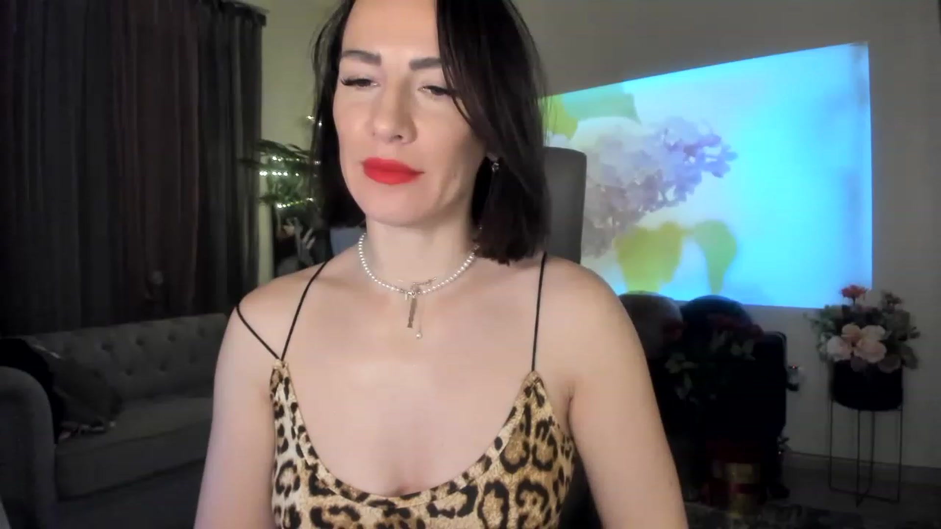 Gallery image thumbnail from Aarte_miss's myfreecams stream on, 03/02/2023, 22:27 image 2 of 20
