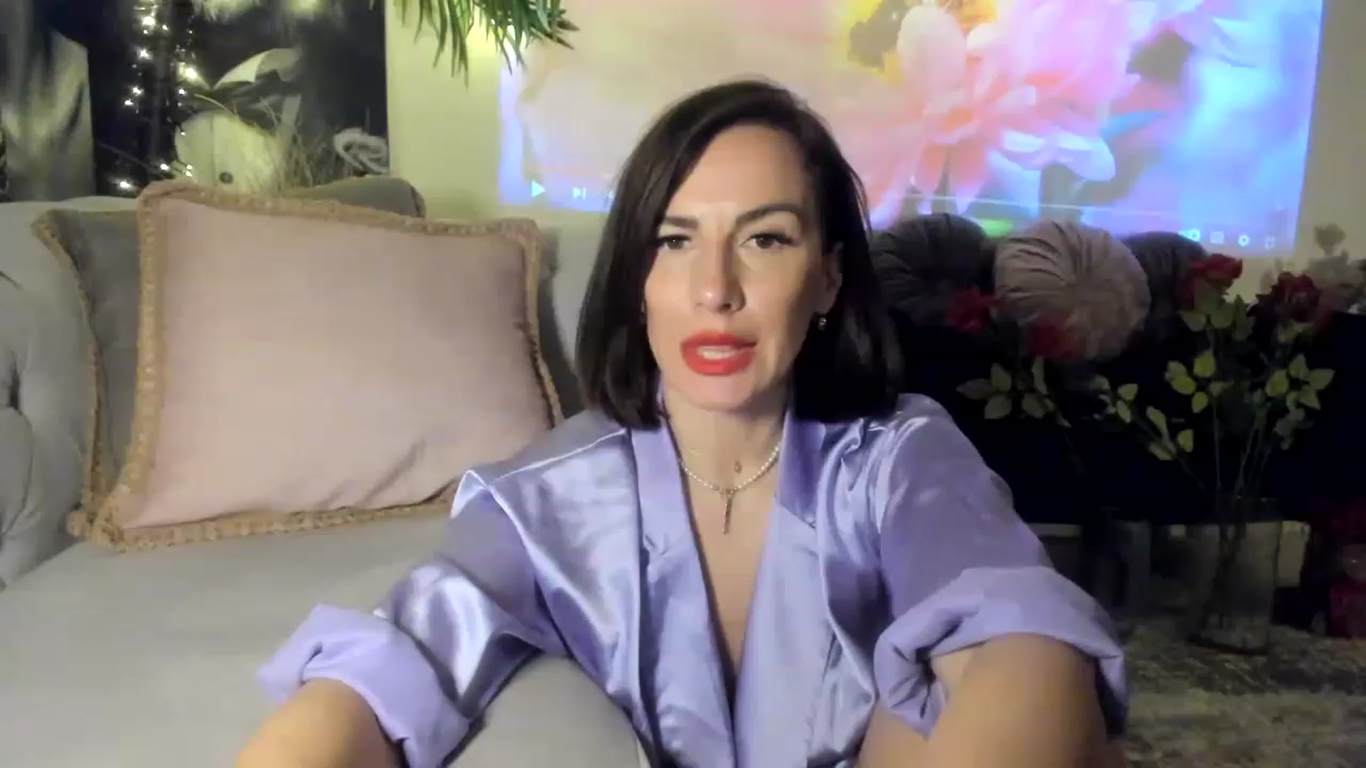 Gallery image thumbnail from Aarte_miss's myfreecams stream on, 03/11/2023, 03:43 image 6 of 20