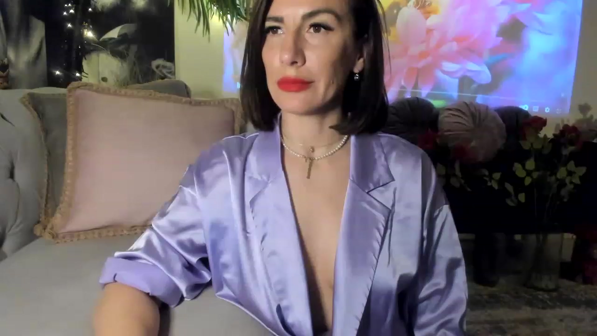 Gallery image thumbnail from Aarte_miss's myfreecams stream on, 03/11/2023, 03:43 image 12 of 20