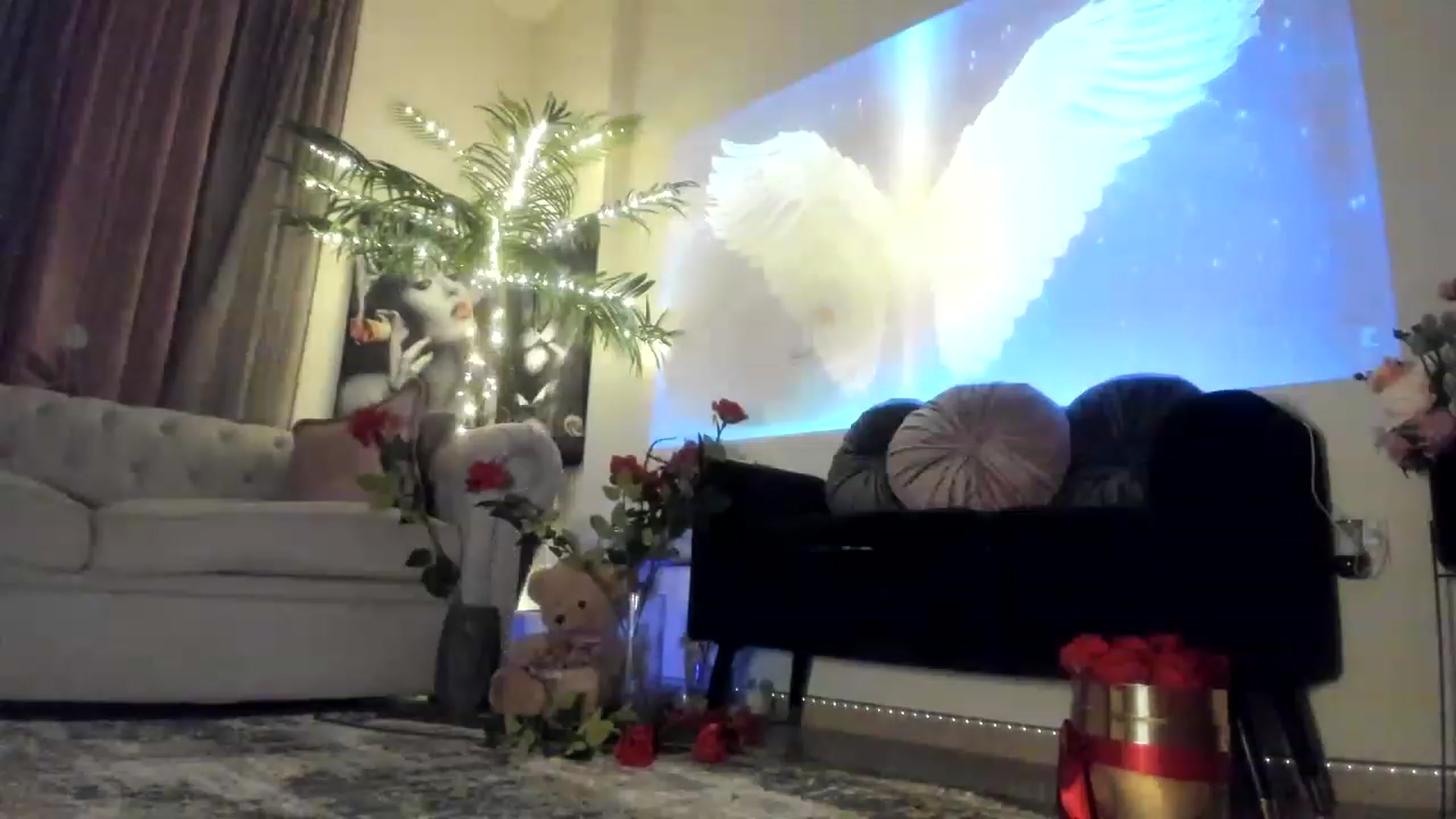 Gallery image thumbnail from Aarte_miss's myfreecams stream on, 03/19/2023, 02:25 image 8 of 20
