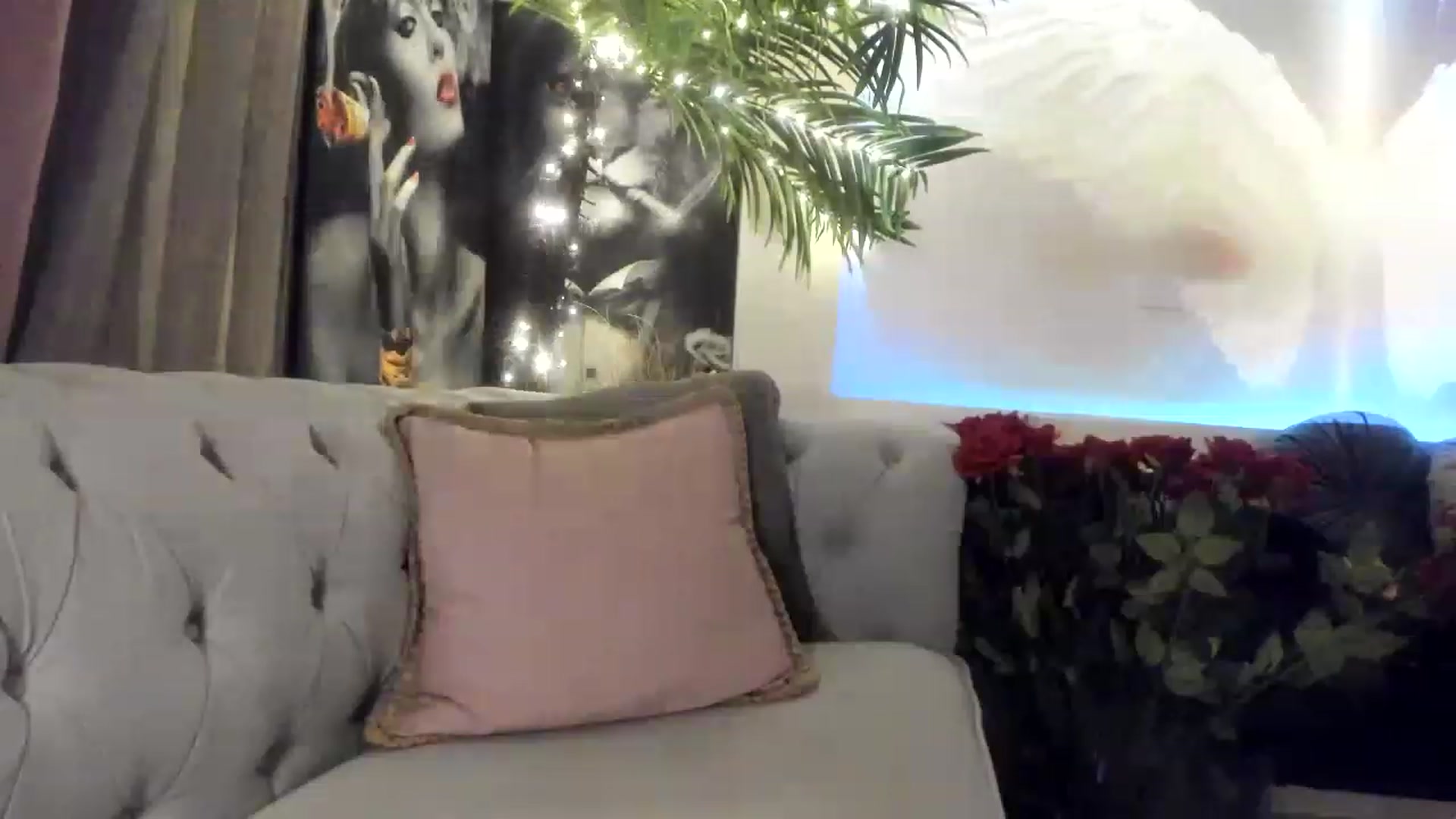 Gallery image thumbnail from Aarte_miss's myfreecams stream on, 03/23/2023, 24:12 image 14 of 20