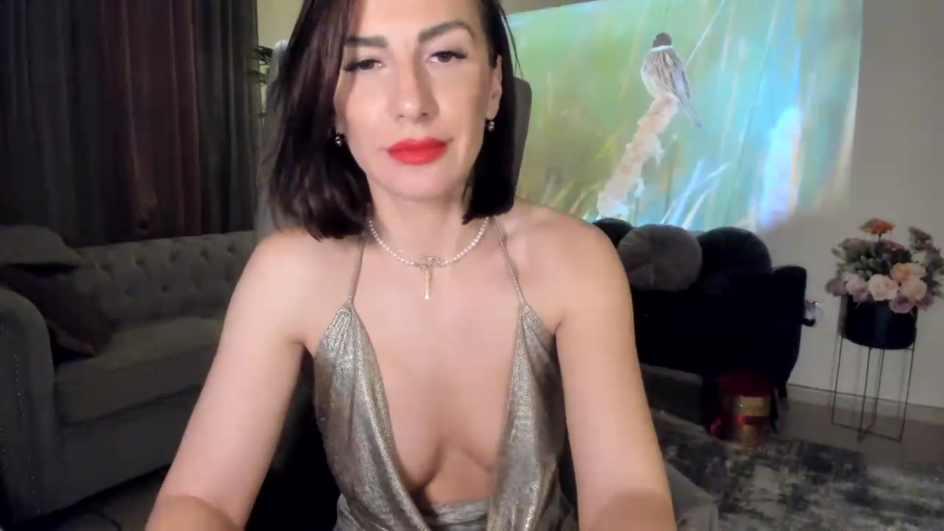 Gallery image thumbnail from Aarte_miss's myfreecams stream on, 03/25/2023, 20:34 image 6 of 20