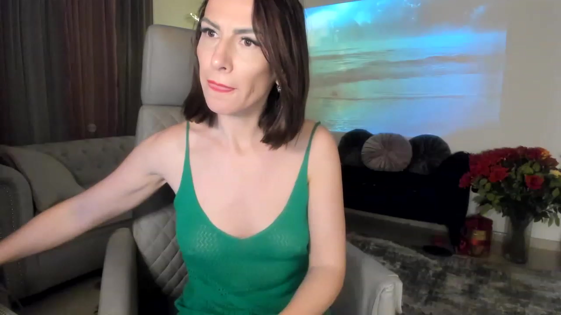 Gallery image thumbnail from Aarte_miss's myfreecams stream on, 04/30/2023, 02:13 image 6 of 20