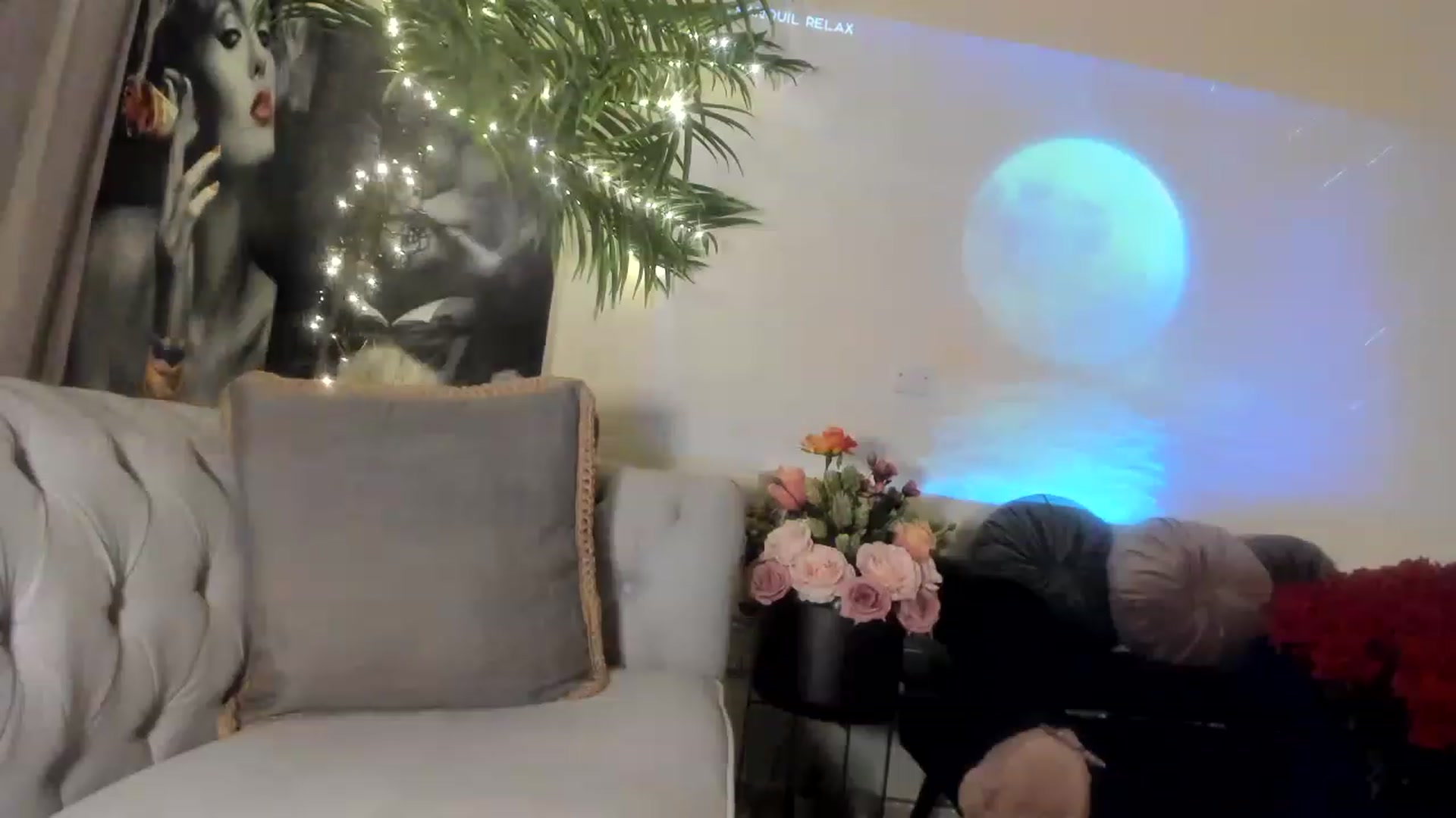 Gallery image thumbnail from Aarte_miss's myfreecams stream on, 05/08/2023, 03:32 image 15 of 20
