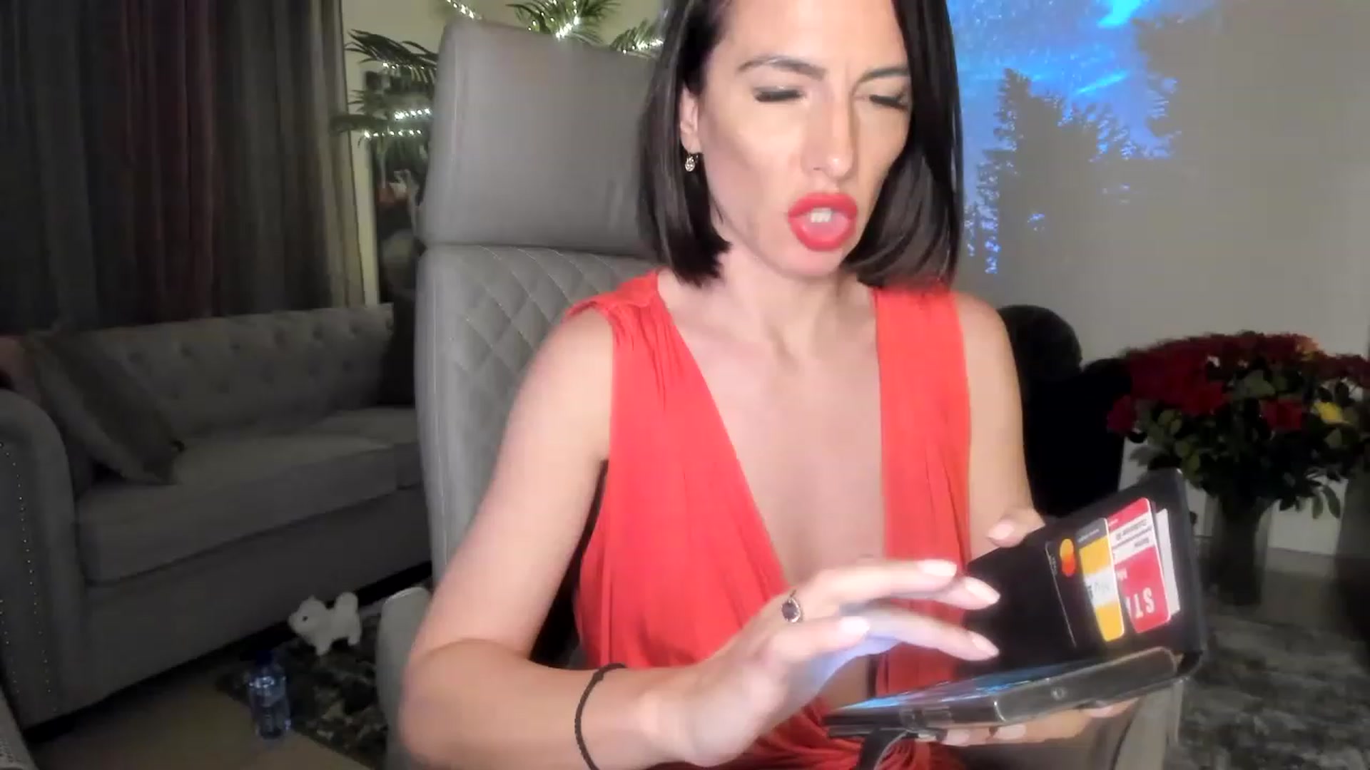 Gallery image thumbnail from Aarte_miss's myfreecams stream on, 05/12/2023, 22:35 image 11 of 20