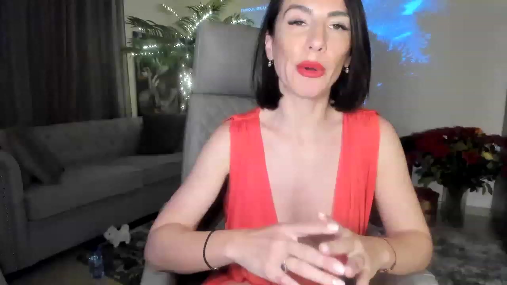 Gallery image thumbnail from Aarte_miss's myfreecams stream on, 05/13/2023, 24:37 image 7 of 20