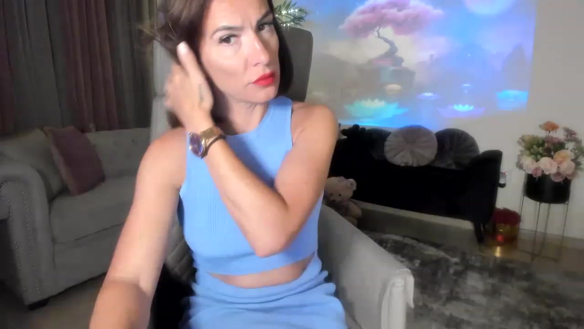 Gallery image thumbnail from Aarte_miss's myfreecams stream on, 06/02/2023, 21:01 image 14 of 20