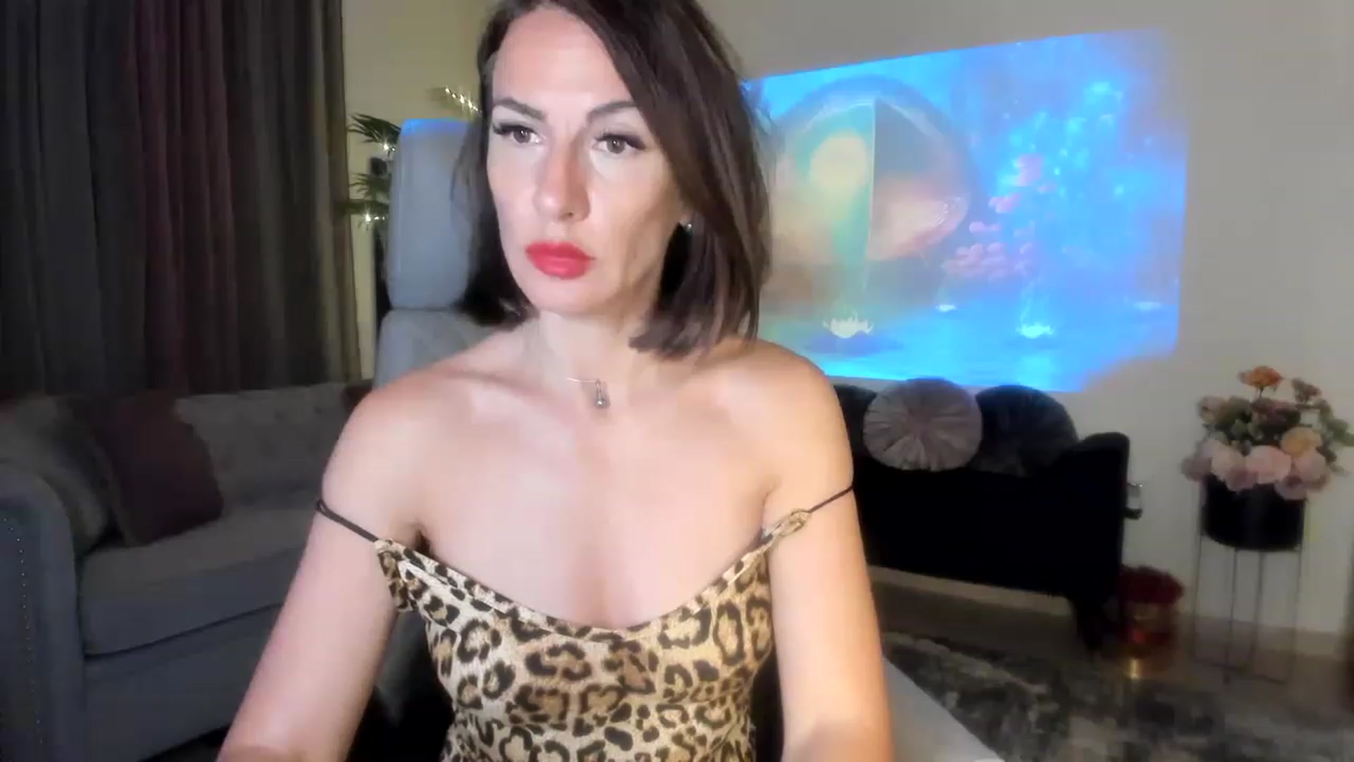 Gallery image thumbnail from Aarte_miss's myfreecams stream on, 06/09/2023, 22:00 image 2 of 20