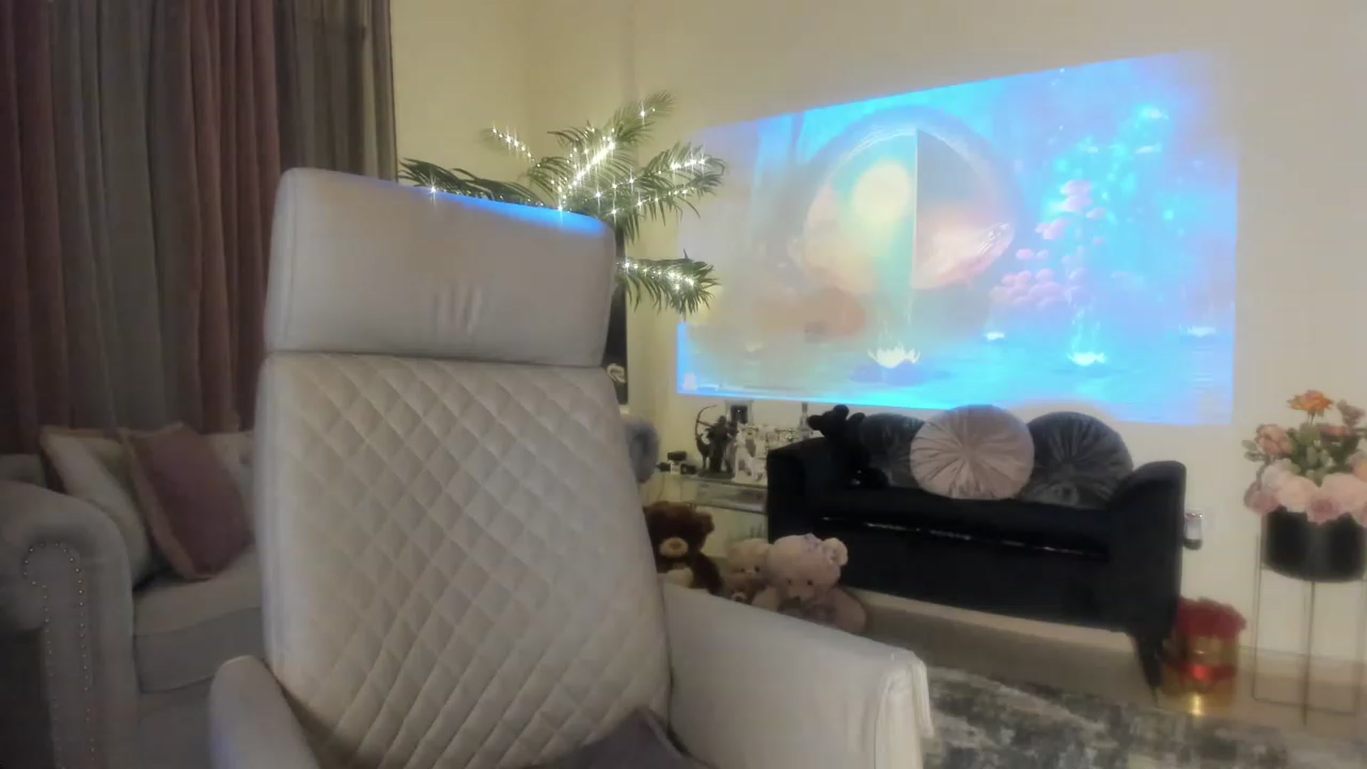 Gallery image thumbnail from Aarte_miss's myfreecams stream on, 06/11/2023, 24:05 image 7 of 20