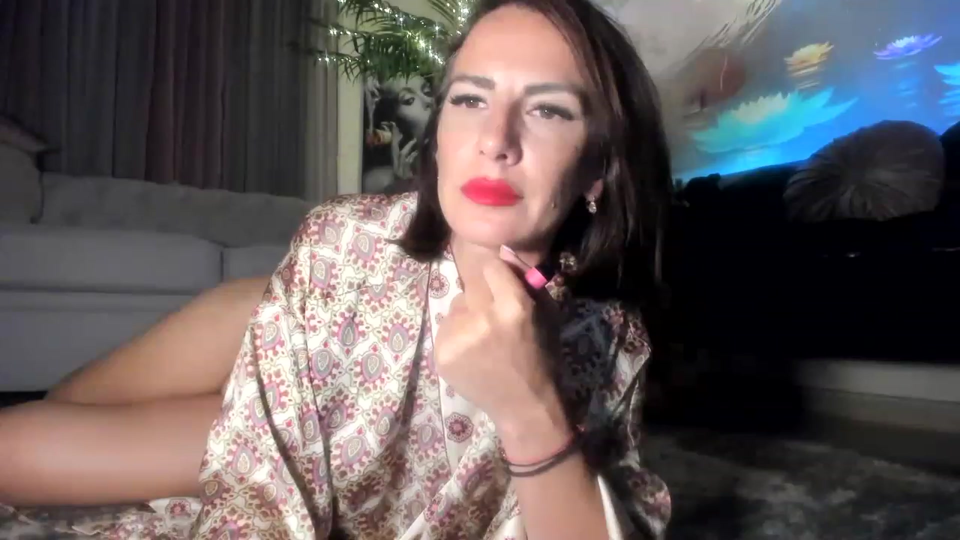 Gallery image thumbnail from Aarte_miss's myfreecams stream on, 06/18/2023, 02:14 image 20 of 20