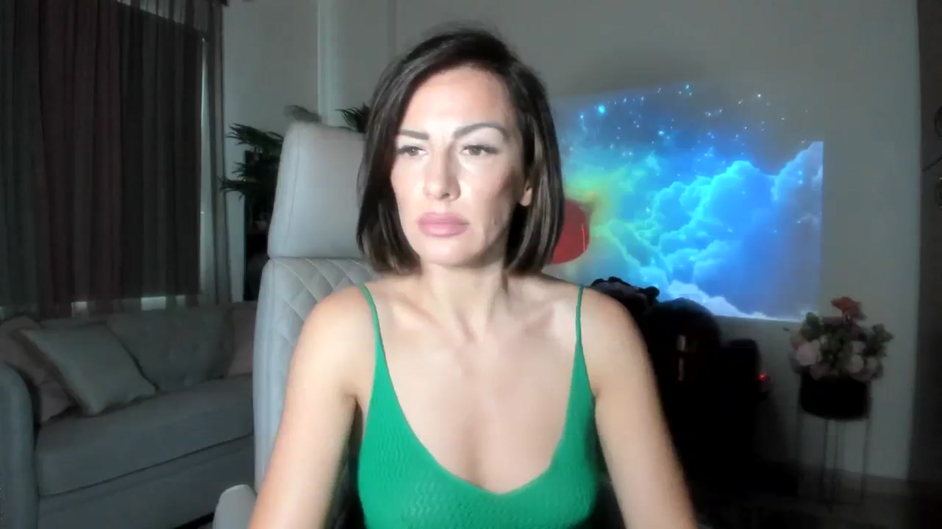 Gallery image thumbnail from Aarte_miss's myfreecams stream on, 08/13/2023, 03:48 image 20 of 20