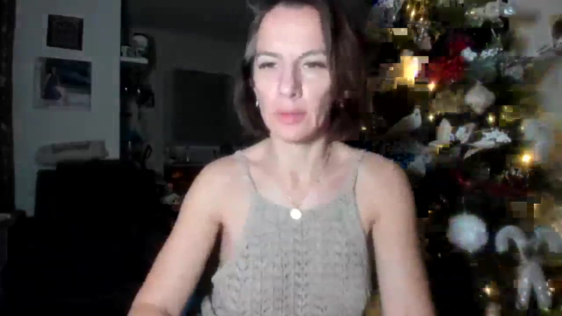 Gallery image thumbnail from Aarte_miss's myfreecams stream on, 12/03/2023, 19:09 image 13 of 20