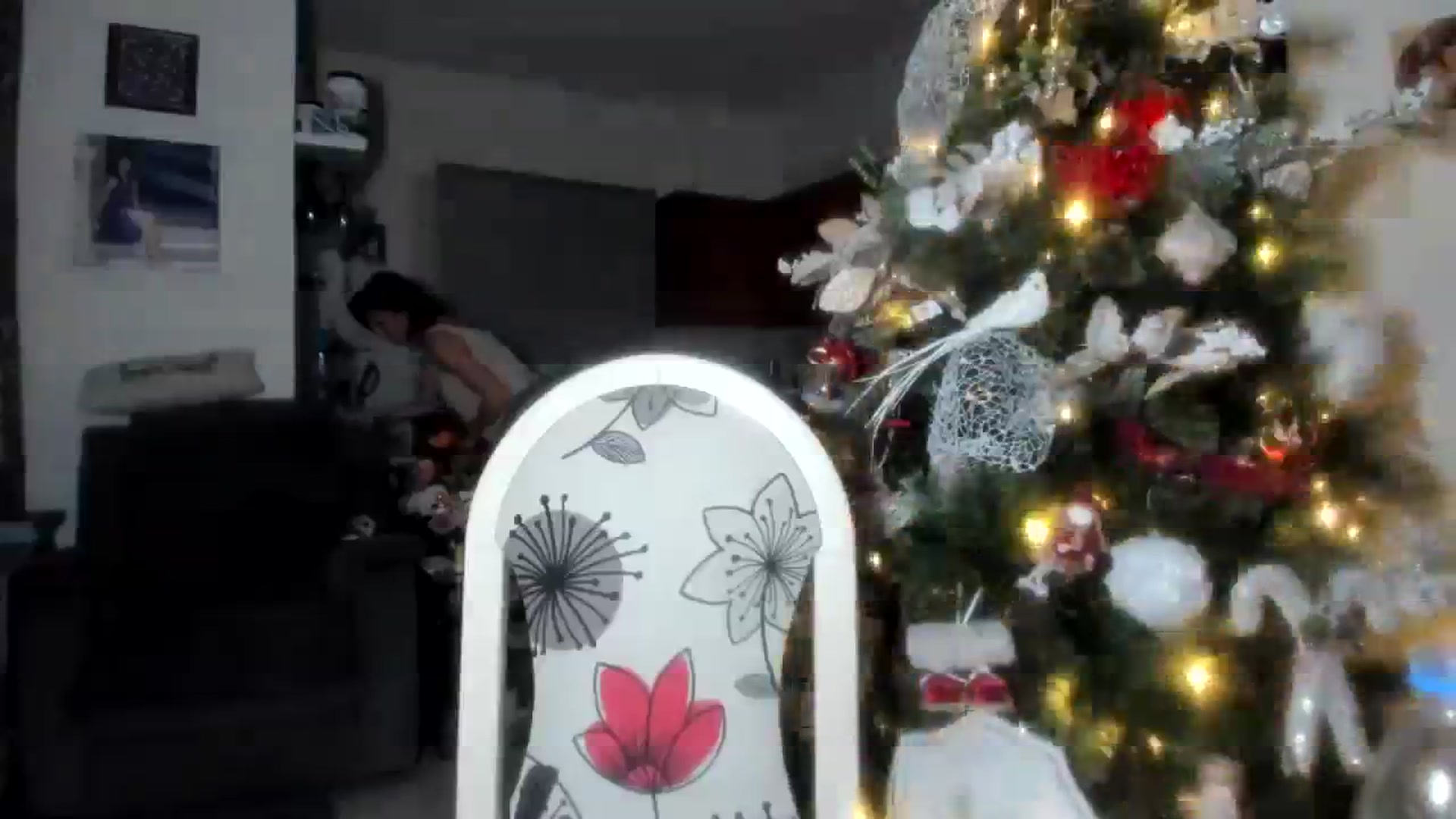 Gallery image thumbnail from Aarte_miss's myfreecams stream on, 12/04/2023, 17:44 image 11 of 20