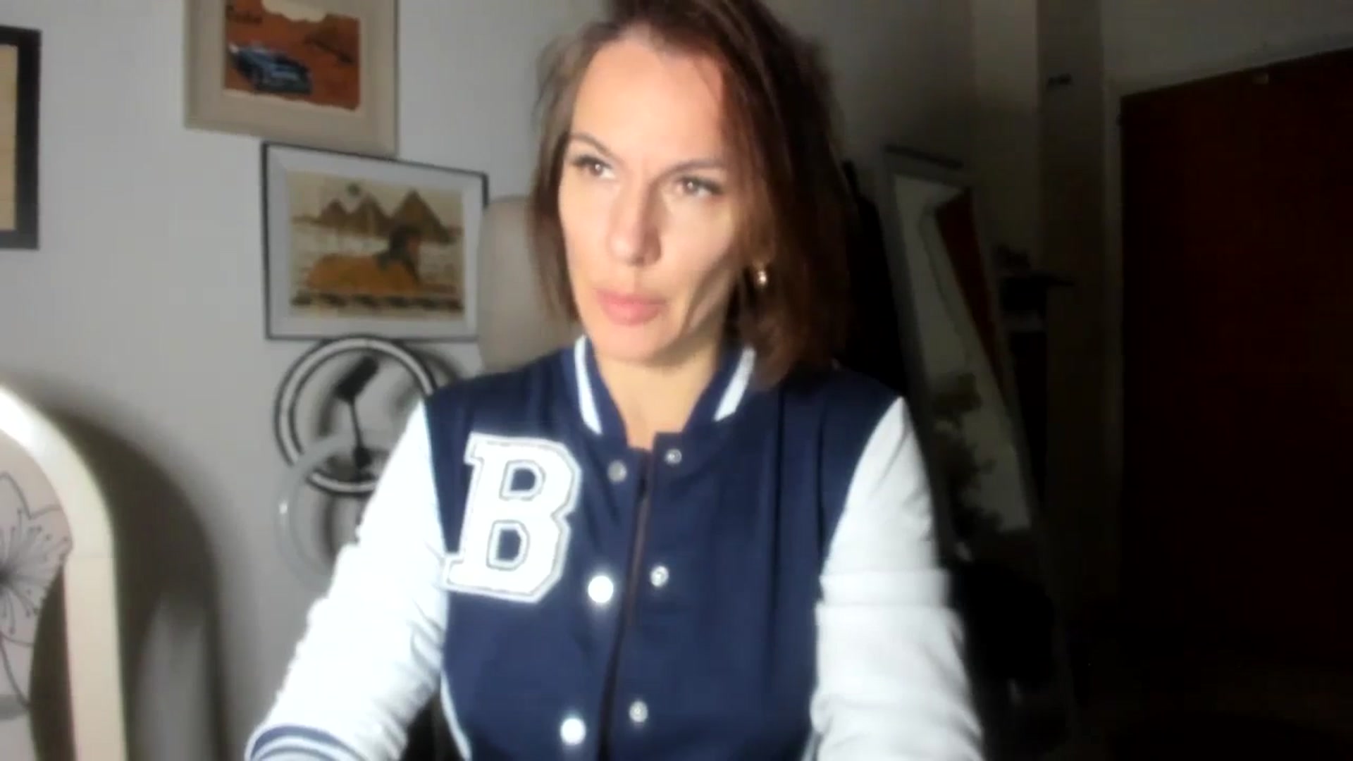 Gallery image thumbnail from Aarte_miss's myfreecams stream on, 12/26/2023, 18:10 image 8 of 20