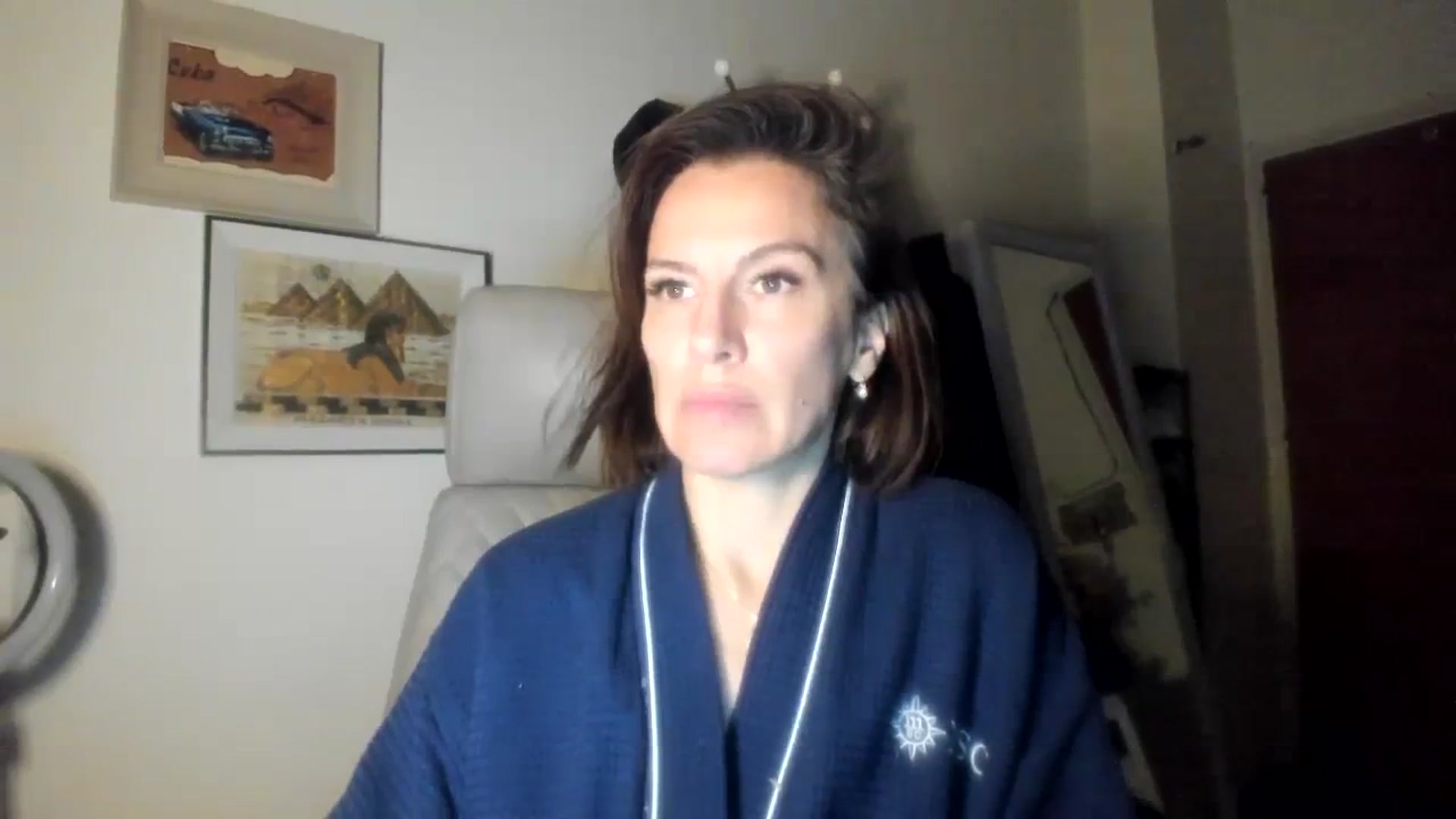 Gallery image thumbnail from Aarte_miss's myfreecams stream on, 12/29/2023, 16:55 image 18 of 20