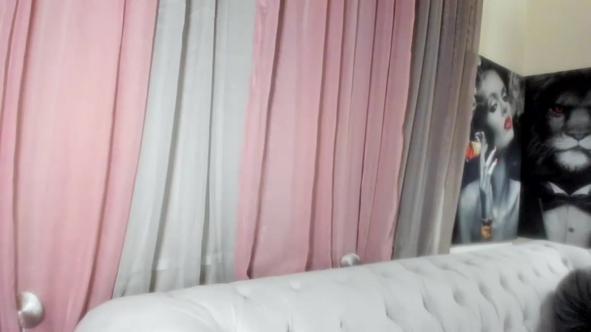 Gallery image thumbnail from Aarte_miss's myfreecams stream on, 02/14/2024, 21:42 image 10 of 20