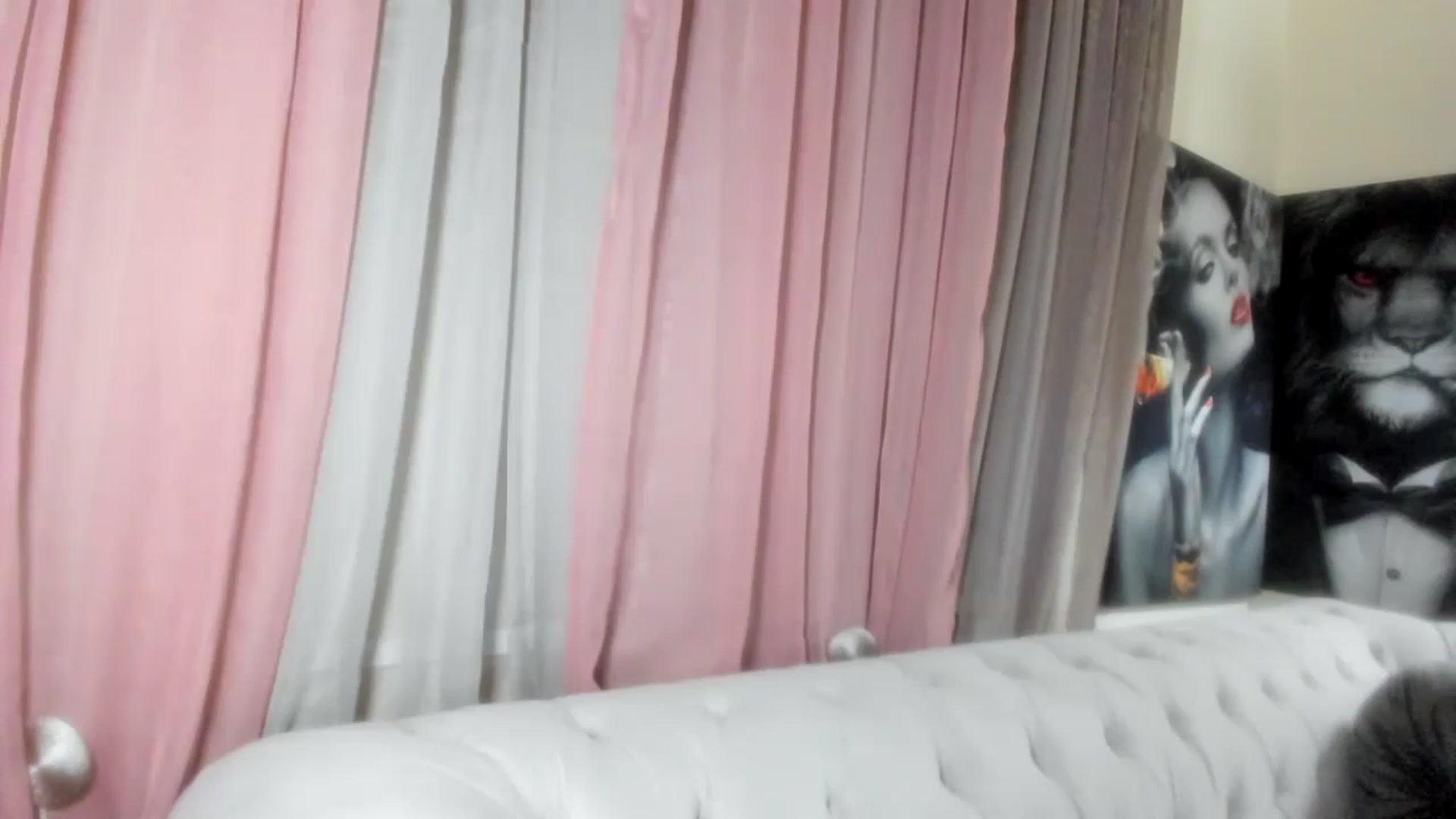 Gallery image thumbnail from Aarte_miss's myfreecams stream on, 02/14/2024, 22:12 image 19 of 20