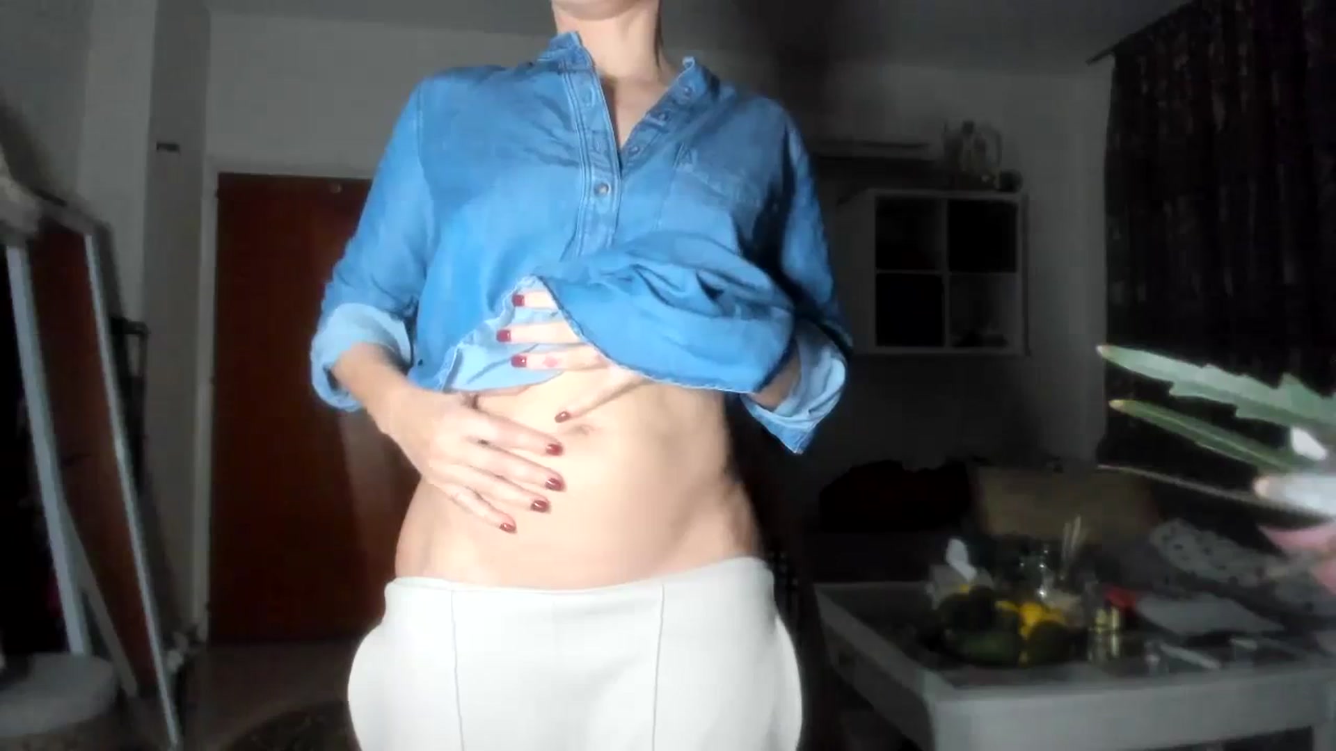 Gallery image thumbnail from Aarte_miss's myfreecams stream on, 02/15/2024, 18:11 image 7 of 20