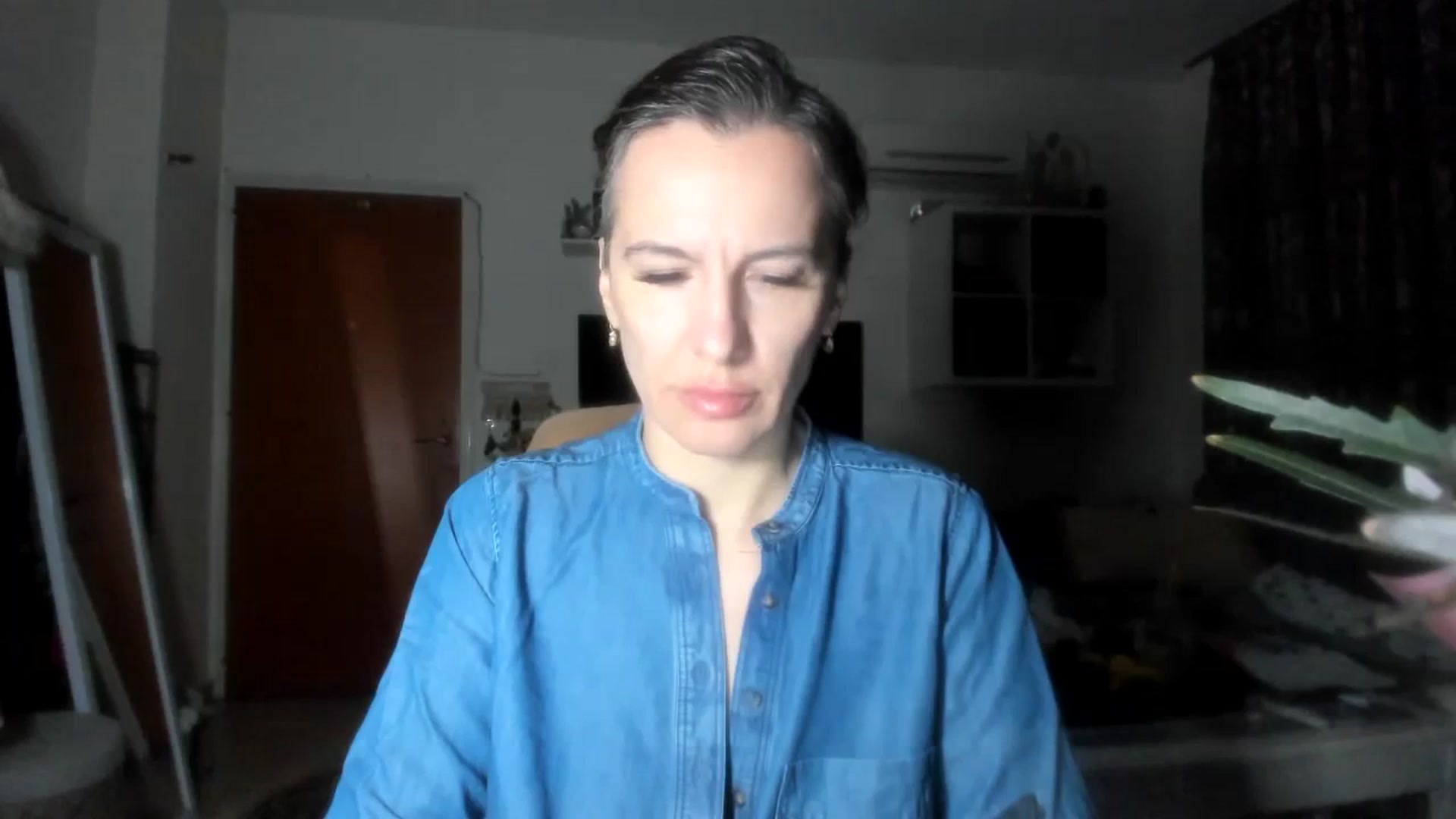 Gallery image thumbnail from Aarte_miss's myfreecams stream on, 02/15/2024, 18:11 image 1 of 20