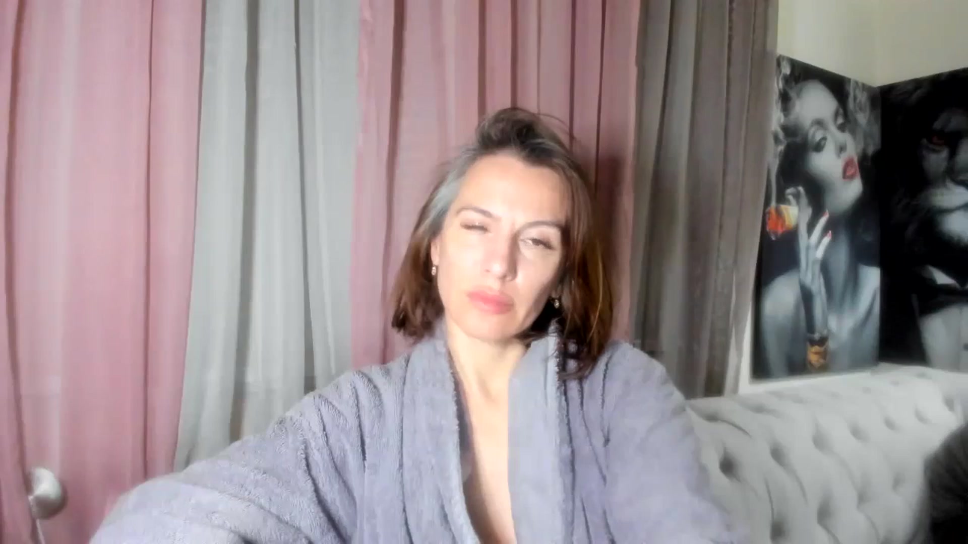 Gallery image thumbnail from Aarte_miss's myfreecams stream on, 02/23/2024, 23:57 image 9 of 20