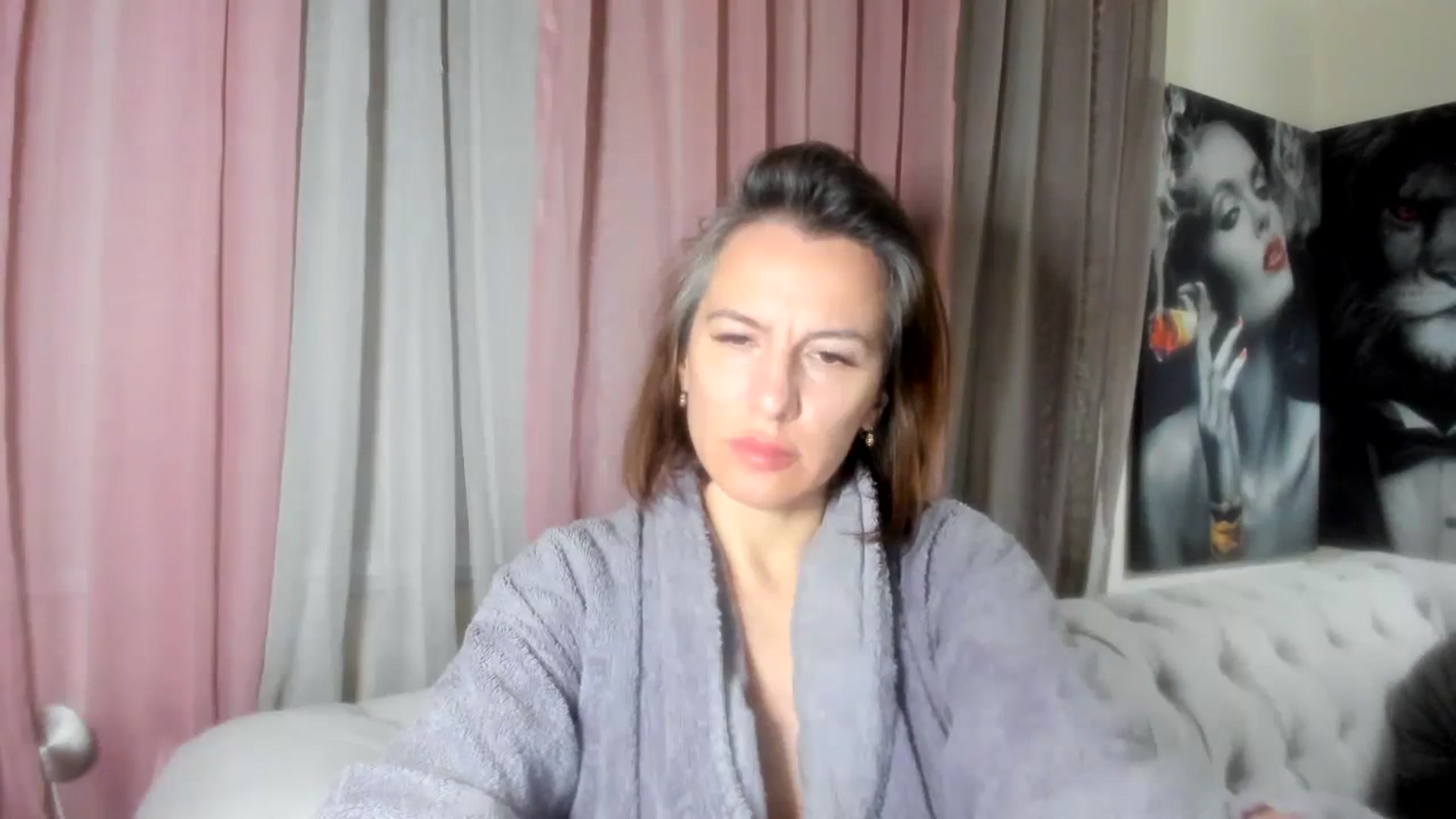 Gallery image thumbnail from Aarte_miss's myfreecams stream on, 02/23/2024, 23:57 image 6 of 20