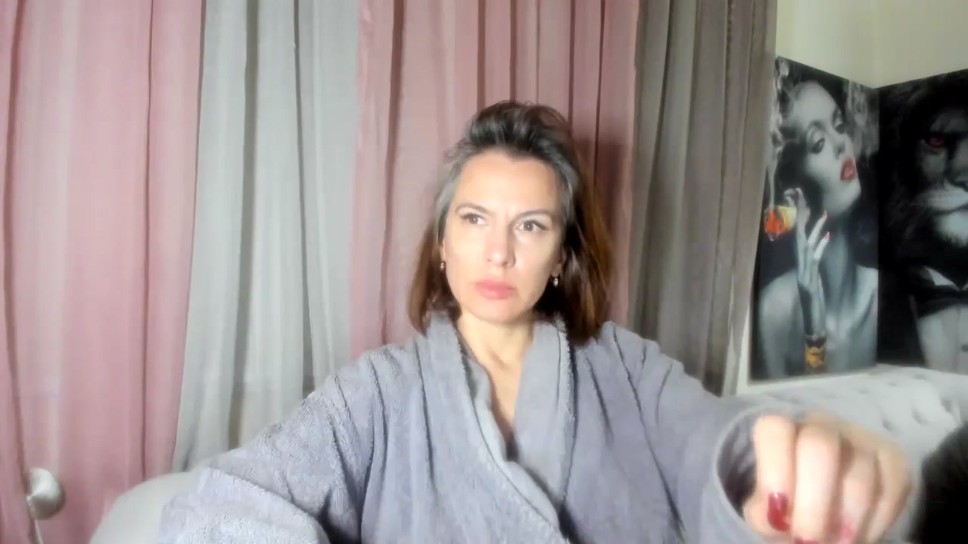 Gallery image thumbnail from Aarte_miss's myfreecams stream on, 02/23/2024, 23:57 image 5 of 20
