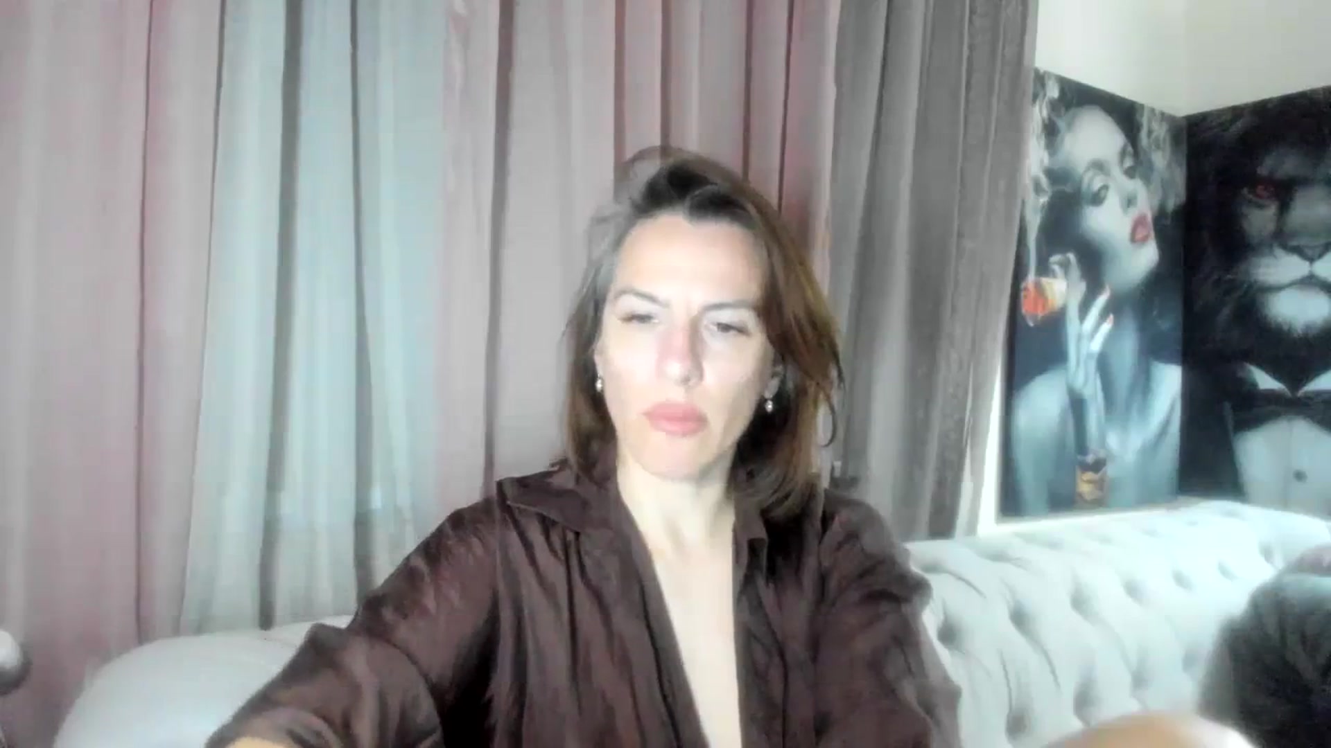 Gallery image thumbnail from Aarte_miss's myfreecams stream on, 02/25/2024, 22:01 image 14 of 20