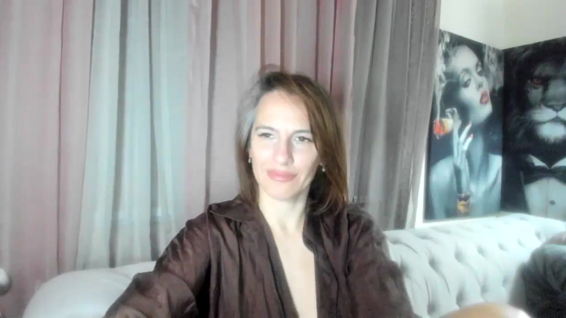 Gallery image thumbnail from Aarte_miss's myfreecams stream on, 02/25/2024, 22:01 image 4 of 20