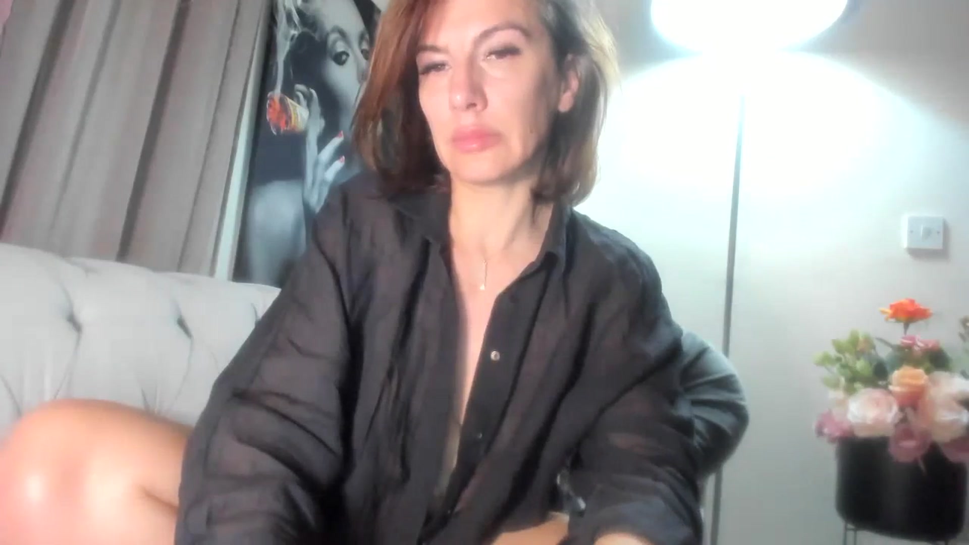 Gallery image thumbnail from Aarte_miss's myfreecams stream on, 03/10/2024, 02:27 image 16 of 20