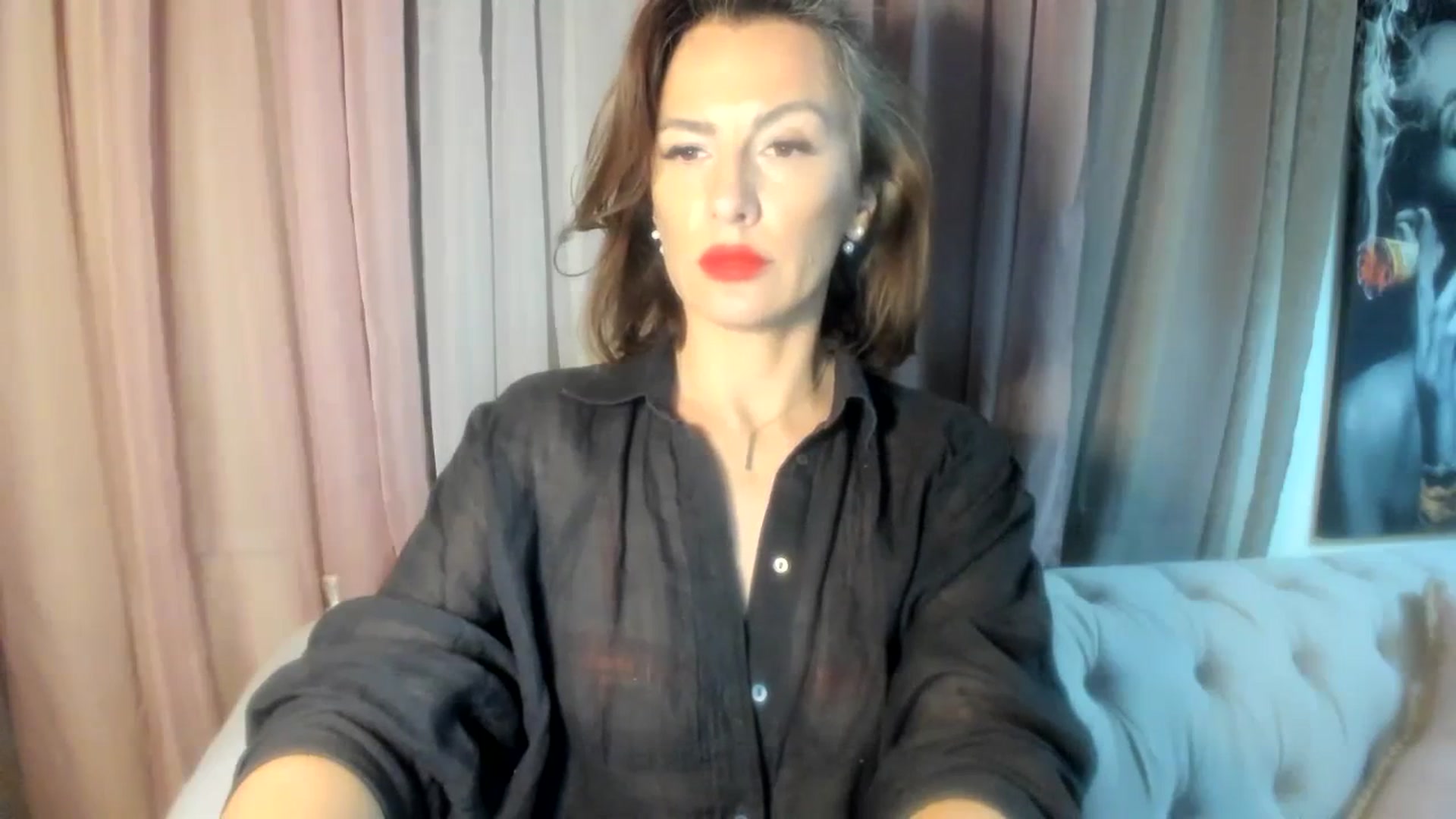 Gallery image thumbnail from Aarte_miss's myfreecams stream on, 03/14/2024, 21:56 image 5 of 20