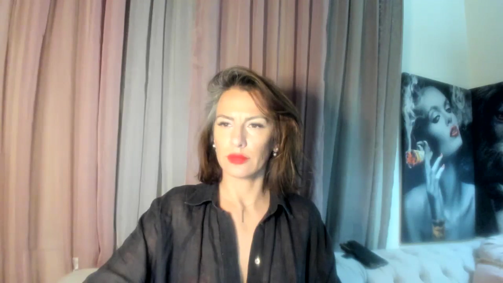 Gallery image thumbnail from Aarte_miss's myfreecams stream on, 03/14/2024, 23:46 image 19 of 20