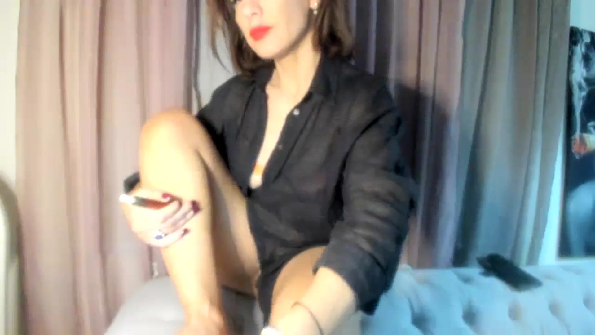 Gallery image thumbnail from Aarte_miss's myfreecams stream on, 03/15/2024, 24:08 image 6 of 20