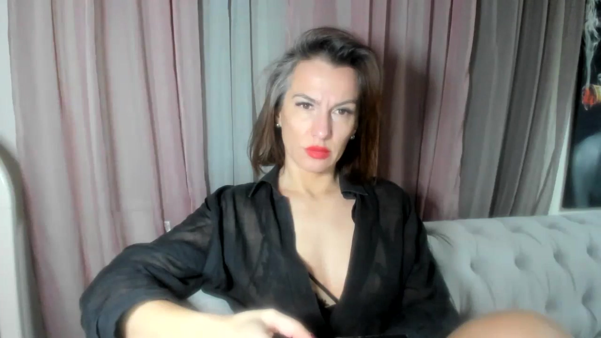Gallery image thumbnail from Aarte_miss's myfreecams stream on, 03/22/2024, 01:26 image 20 of 20