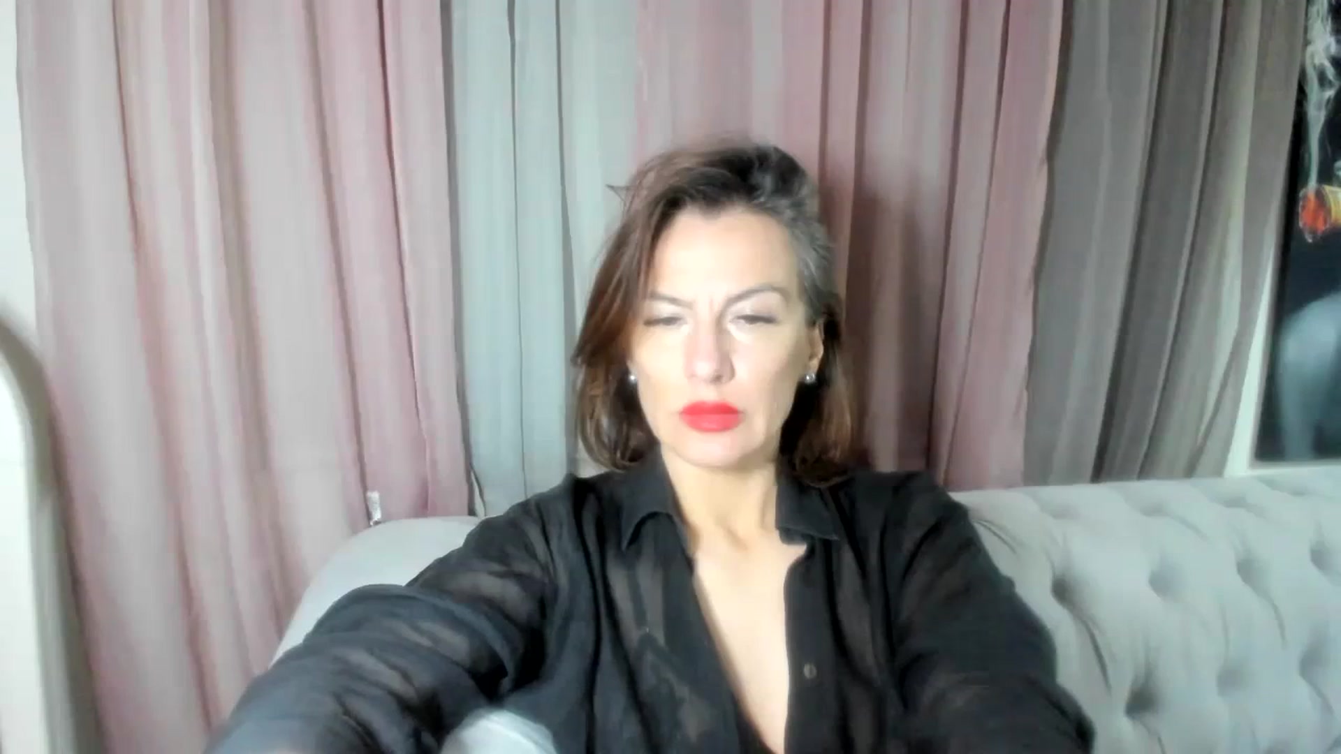 Gallery image thumbnail from Aarte_miss's myfreecams stream on, 03/22/2024, 01:26 image 10 of 20
