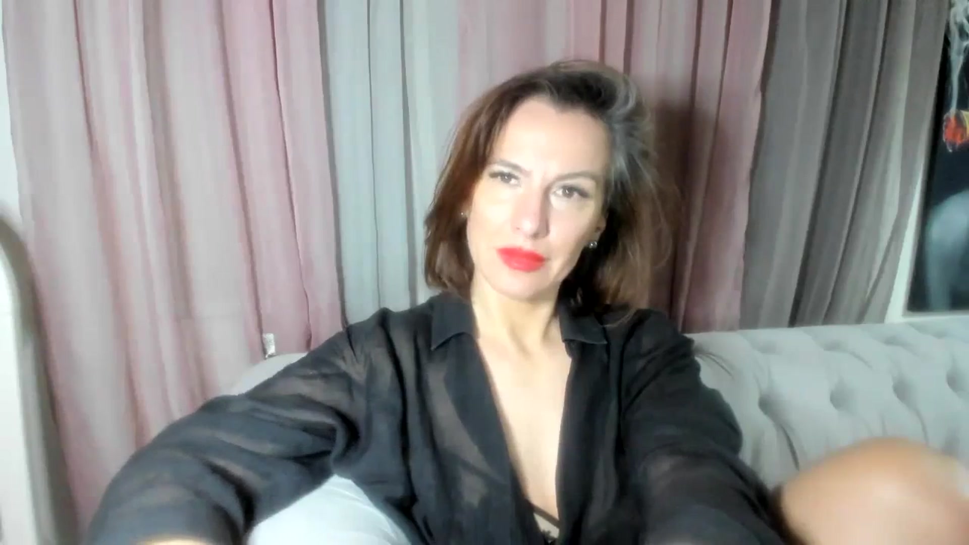 Gallery image thumbnail from Aarte_miss's myfreecams stream on, 03/22/2024, 02:27 image 20 of 20