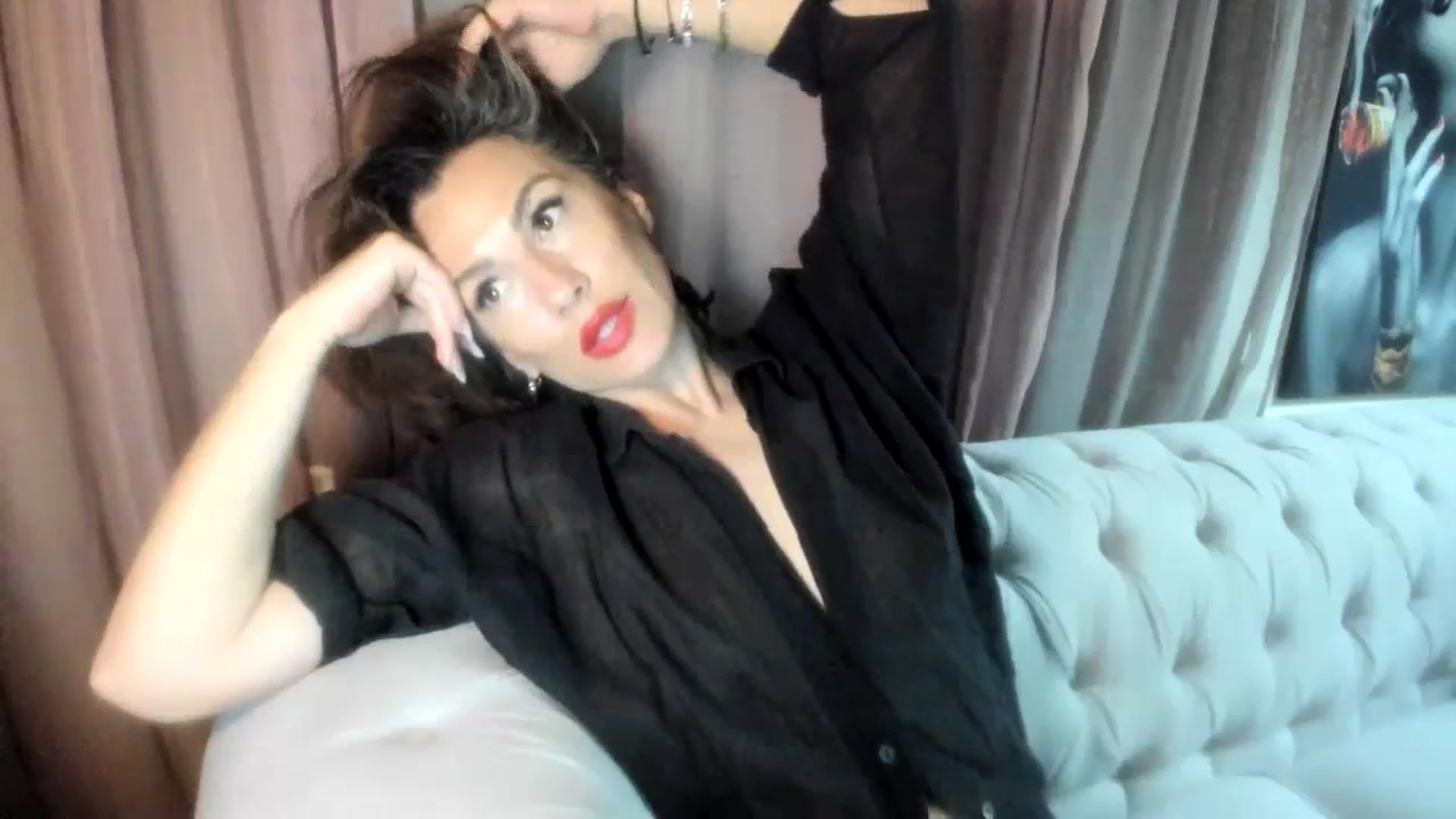 Gallery image thumbnail from Aarte_miss's myfreecams stream on, 04/07/2024, 23:11 image 8 of 20