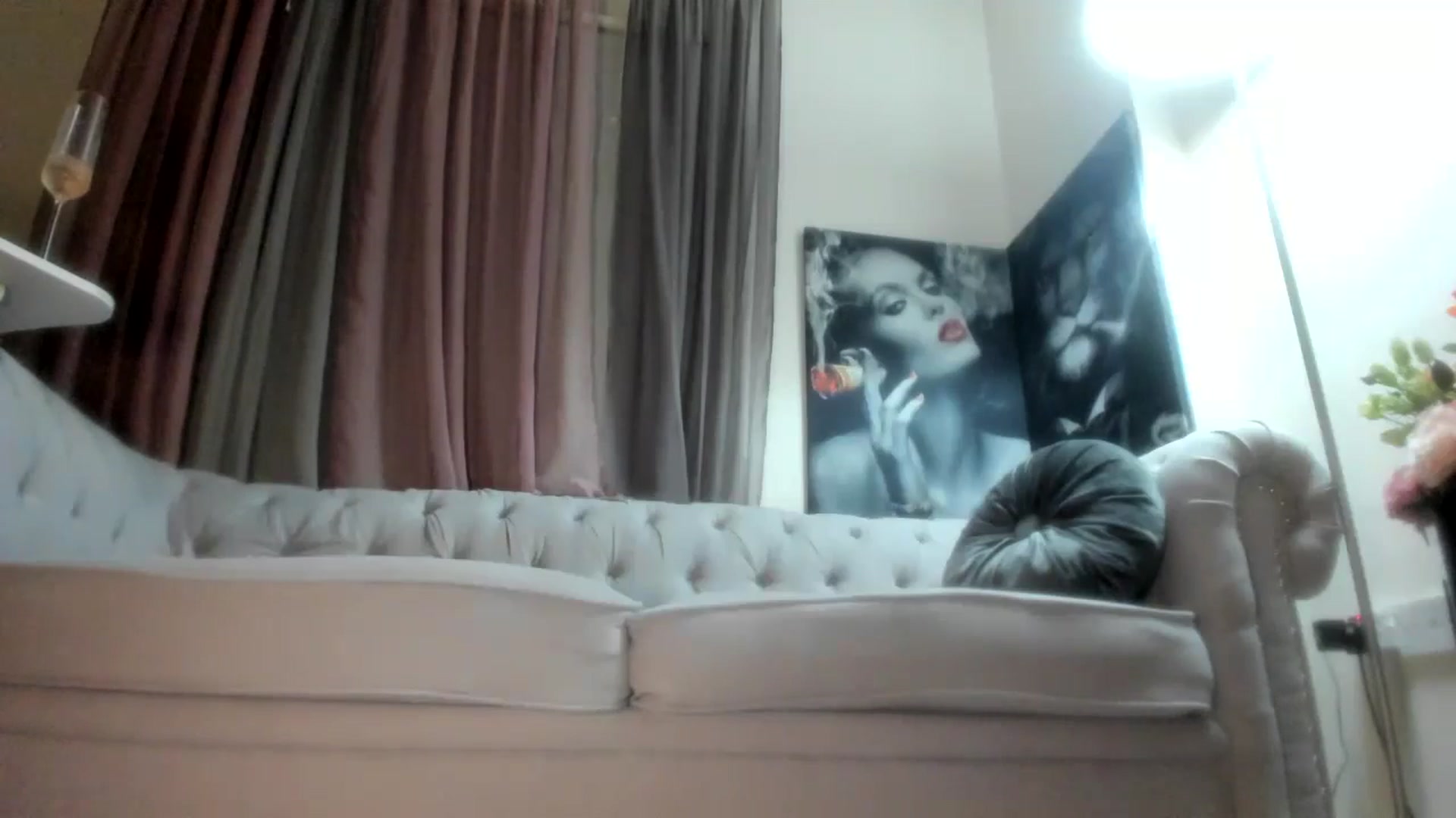 Gallery image thumbnail from Aarte_miss's myfreecams stream on, 04/27/2024, 19:36 image 12 of 20