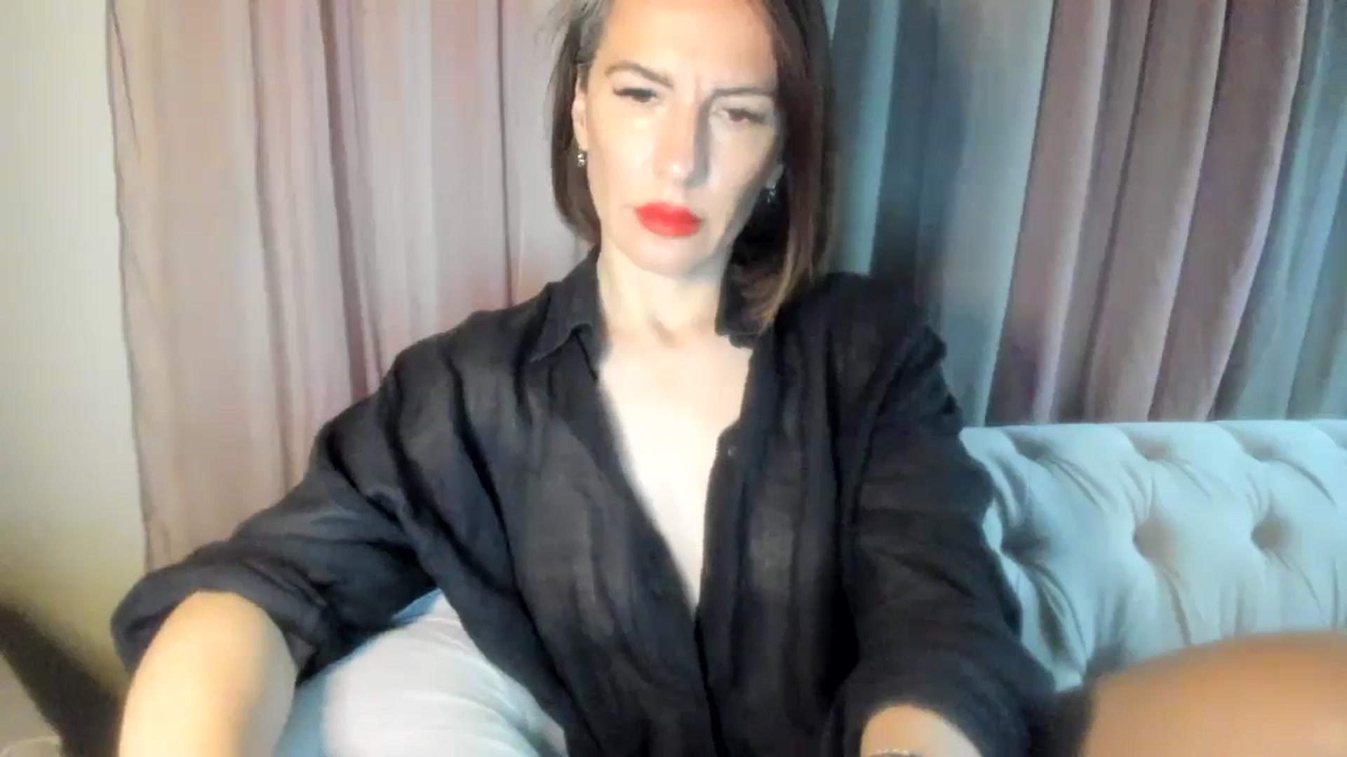 Gallery image thumbnail from Aarte_miss's myfreecams stream on, 05/04/2024, 21:26 image 12 of 20