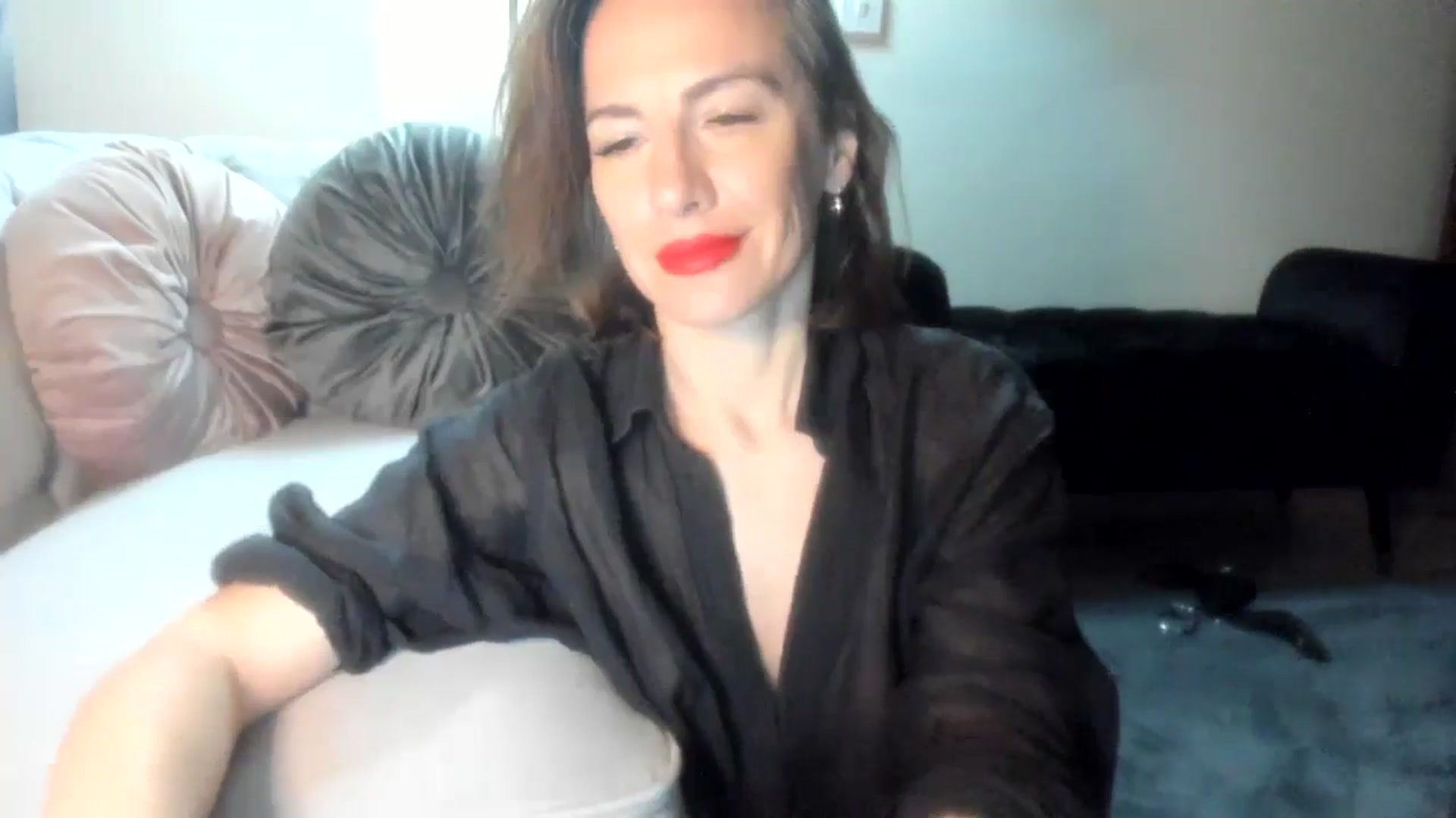 Gallery image thumbnail from Aarte_miss's myfreecams stream on, 05/04/2024, 23:33 image 20 of 20