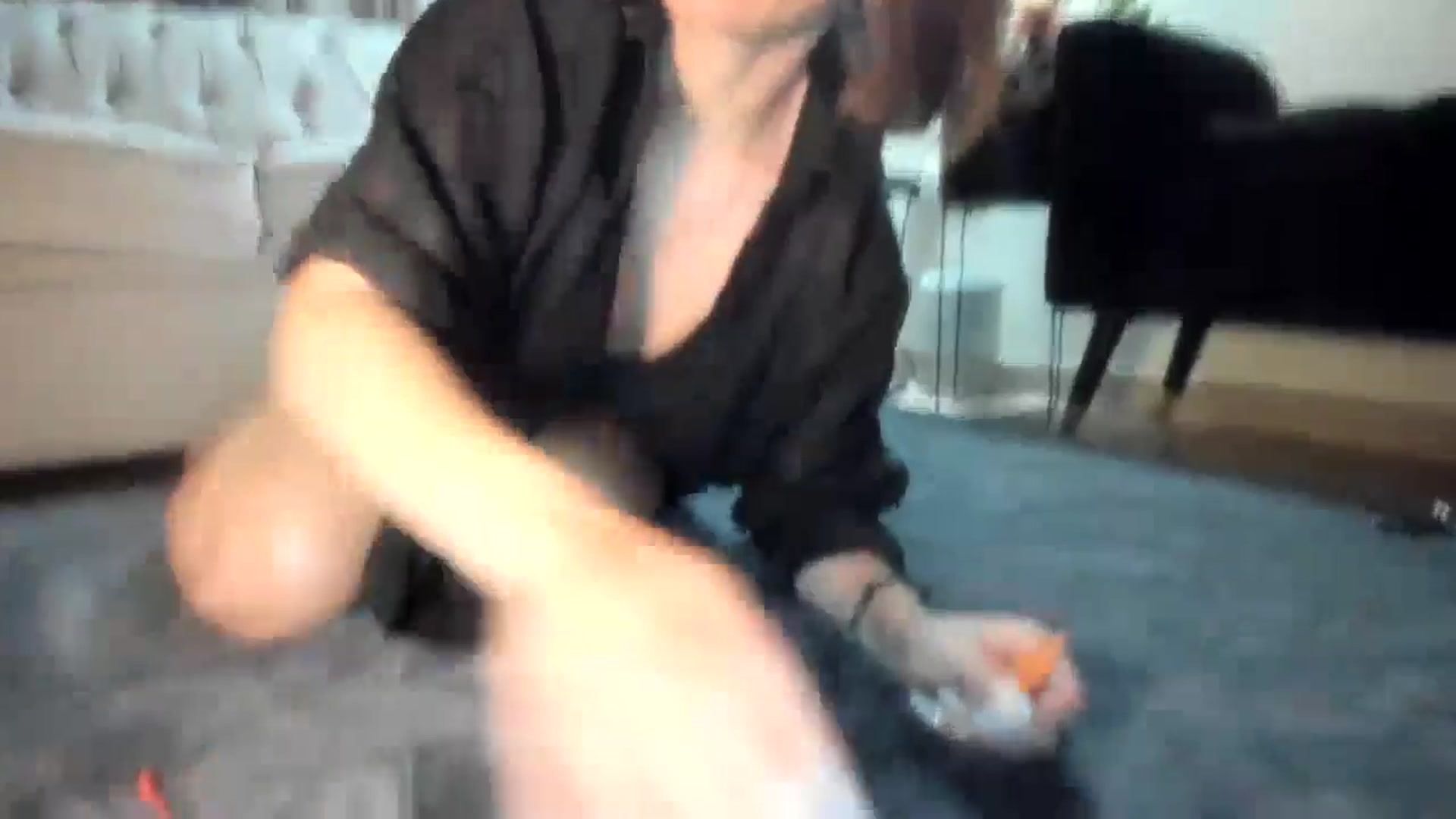 Gallery image thumbnail from Aarte_miss's myfreecams stream on, 05/04/2024, 23:33 image 4 of 20