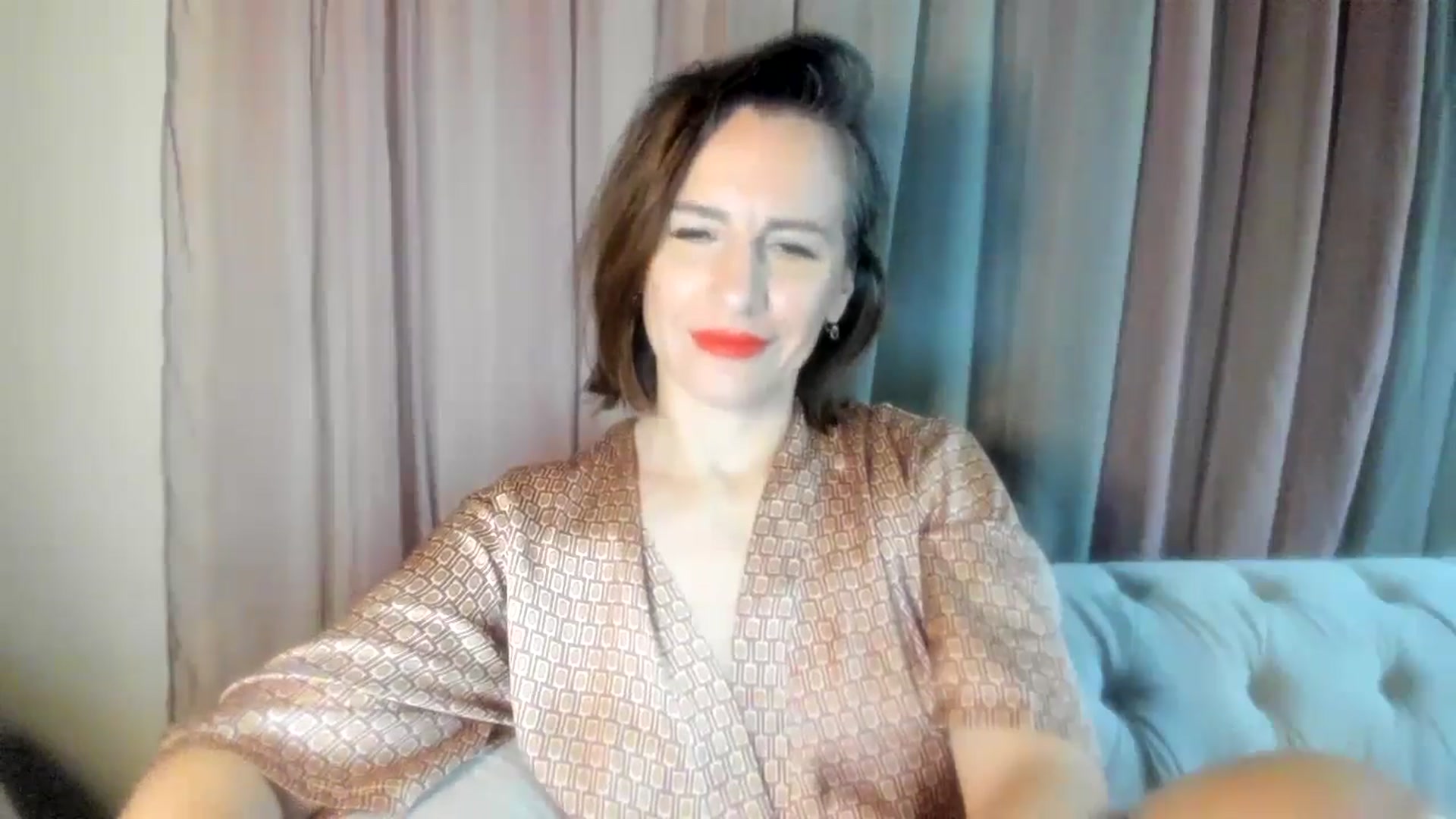 Gallery image thumbnail from Aarte_miss's myfreecams stream on, 05/05/2024, 22:03 image 9 of 20