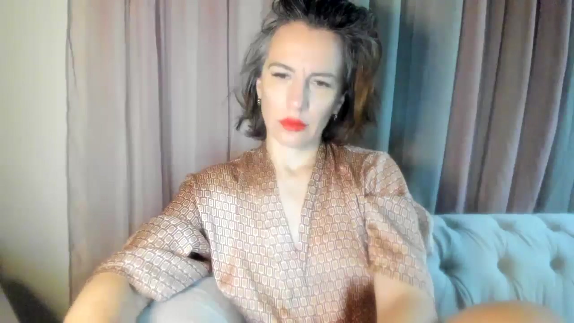 Gallery image thumbnail from Aarte_miss's myfreecams stream on, 05/06/2024, 24:04 image 19 of 20