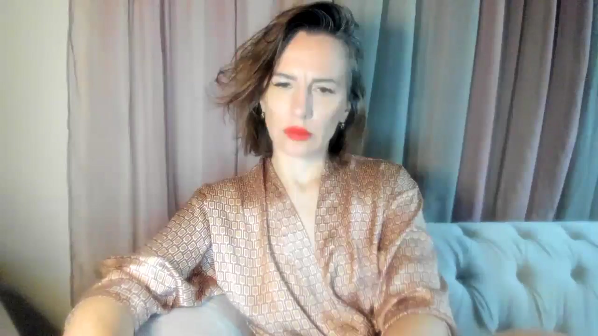 Gallery image thumbnail from Aarte_miss's myfreecams stream on, 05/06/2024, 24:04 image 6 of 20