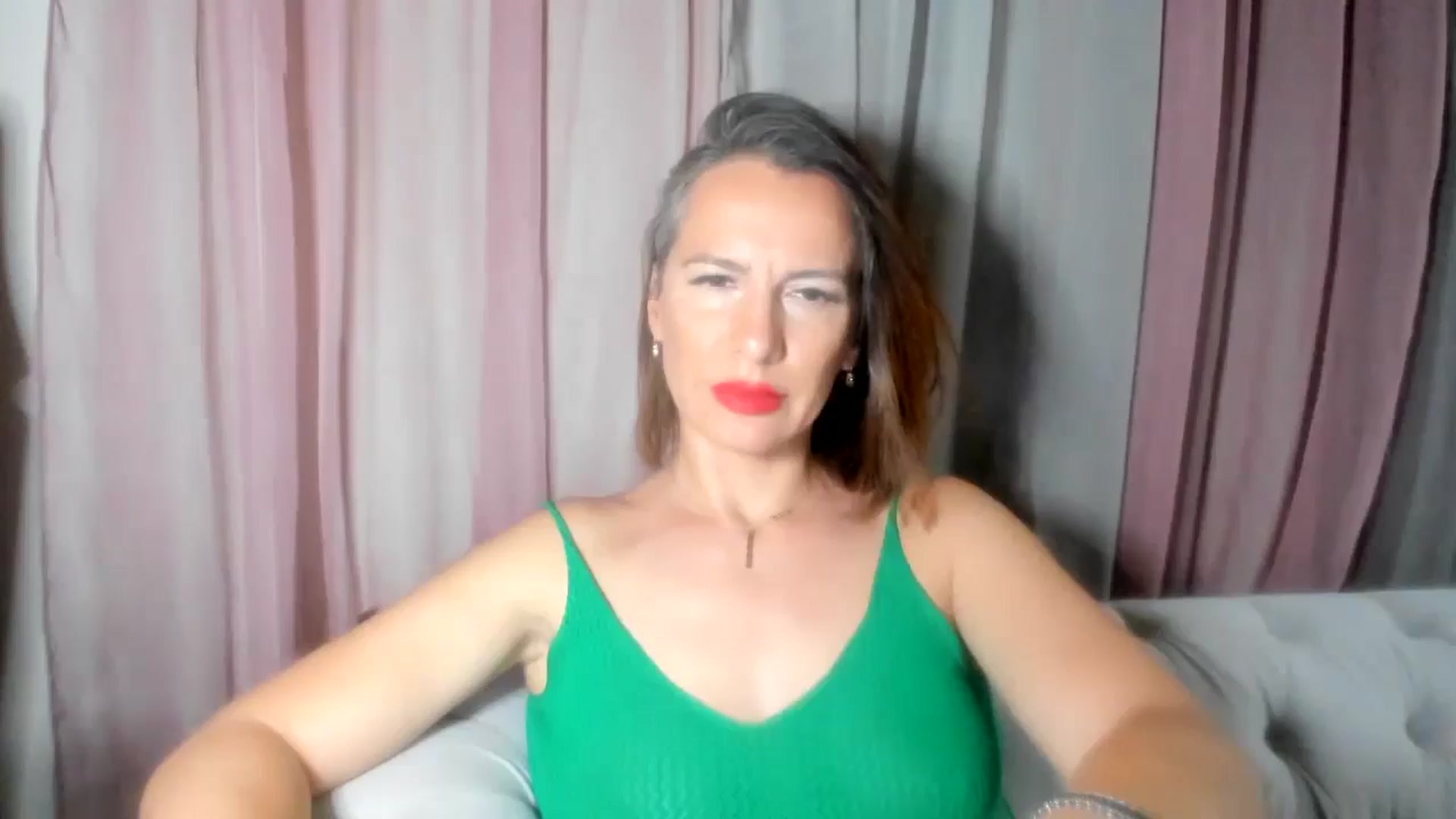 Gallery image thumbnail from Aarte_miss's myfreecams stream on, 06/15/2024, 01:26 image 3 of 20