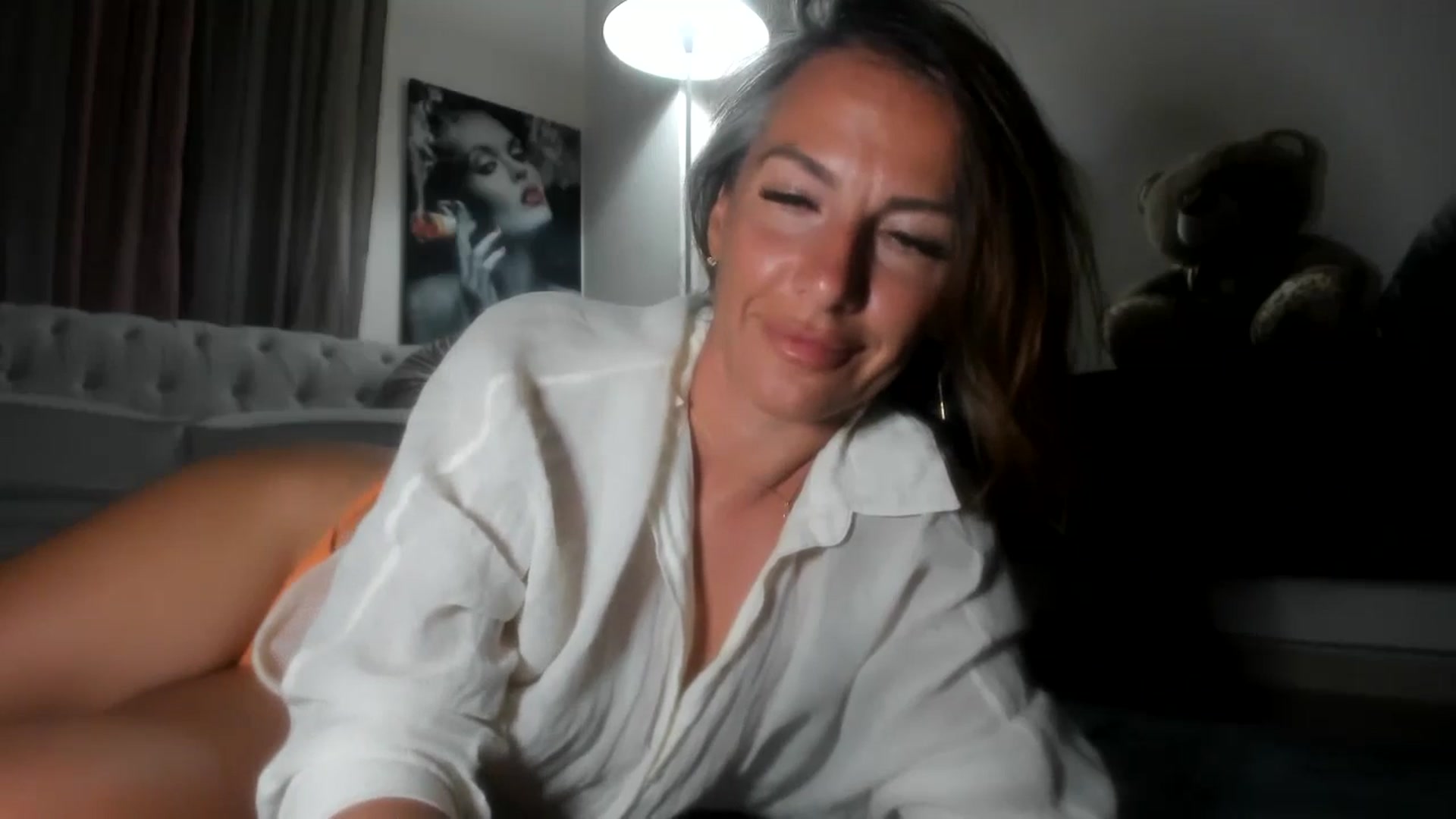 Gallery image thumbnail from Aarte_miss's myfreecams stream on, 07/11/2024, 19:57 image 17 of 20